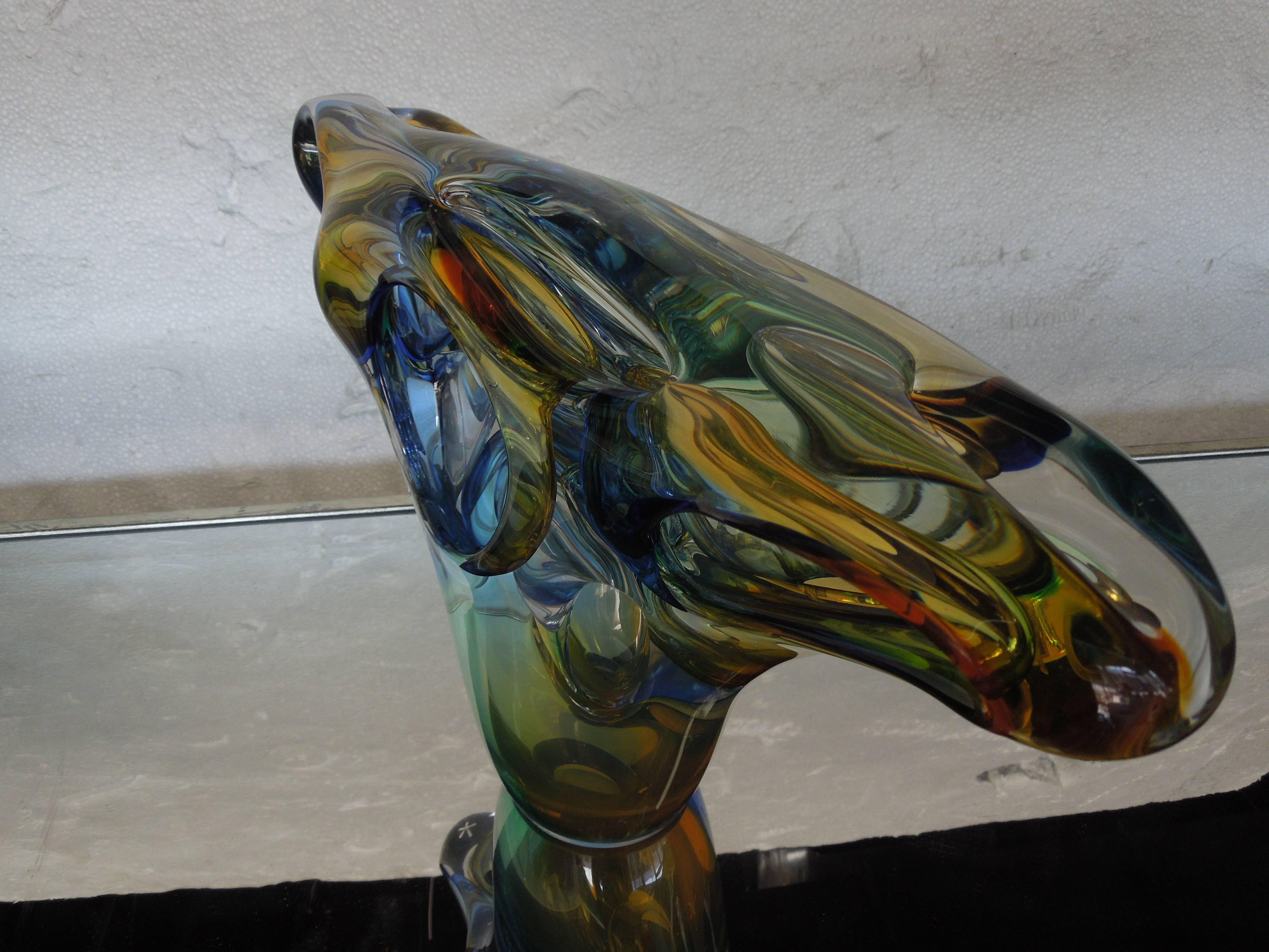 Mehrfarbige moderne polnische Kristallglas-Skulptur aus Kunst im Zustand „Gut“ im Angebot in Palm Springs, CA