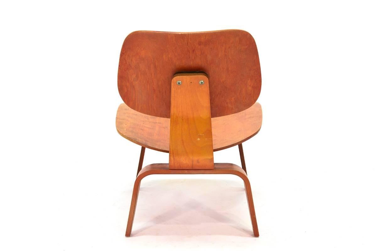 20th Century Early Eames LCW in Red