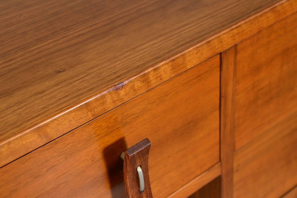 Walnut Desk by Stanley Young for Glenn of California 3