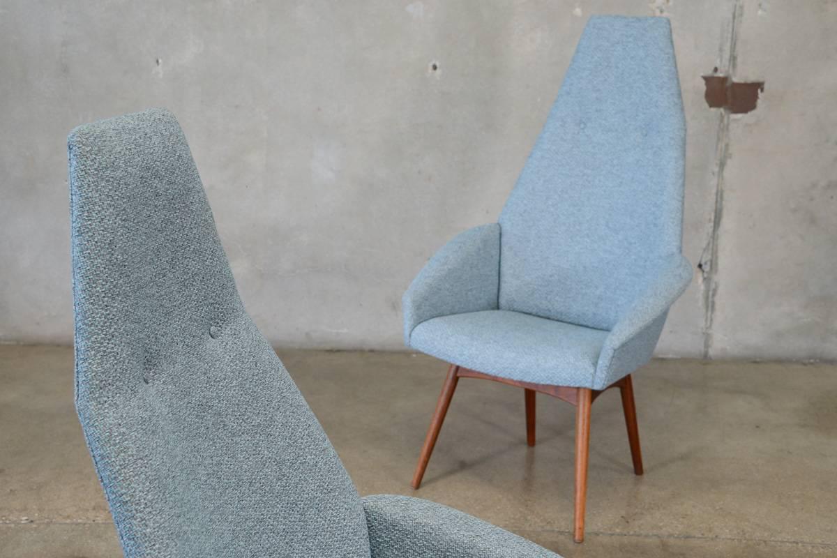 Beautiful pair of high back armchairs designed by Adrian Pearsall for Craft Associates, model 2153-C. These could be used as captain’s chairs at a dining table or as side chairs. They have been reupholstered in a heavy weight knit fabric woven with