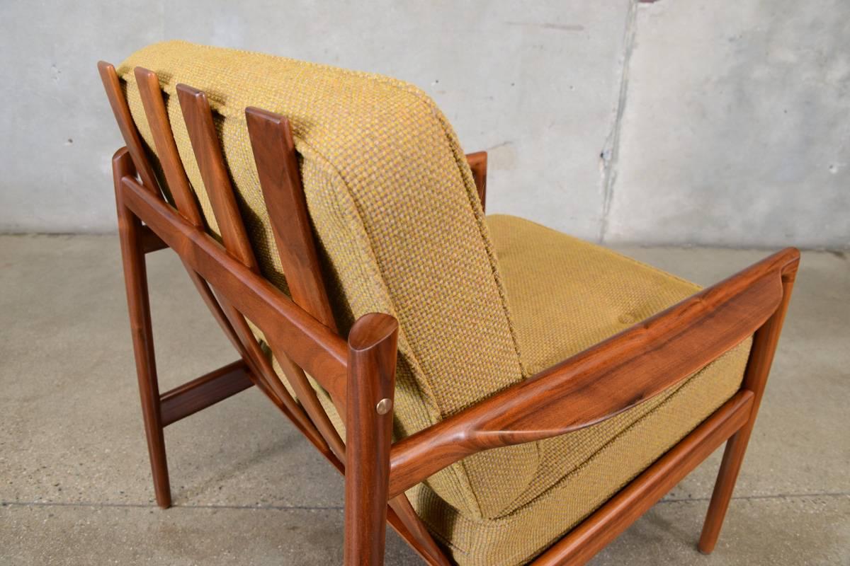 Picket Back Walnut Lounge Chair by Kofod Larsen for Selig 1