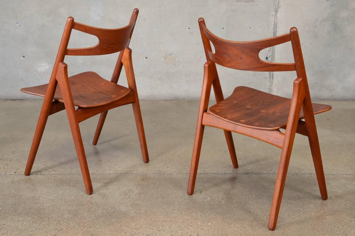 20th Century Pair of Hans Wegner CH29 'Sawbuck' Chairs For Sale
