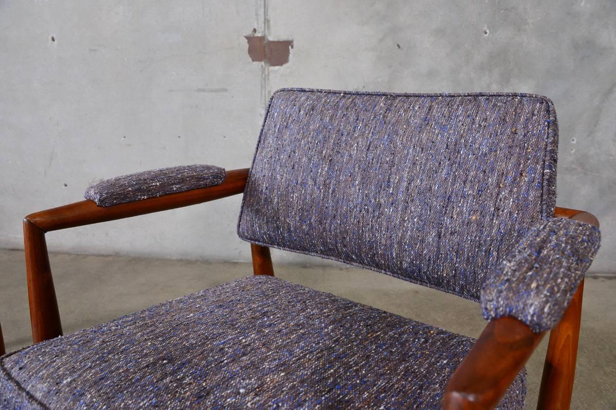 Pair of Walnut Robsjohn-Gibbings Style Armchairs For Sale 1