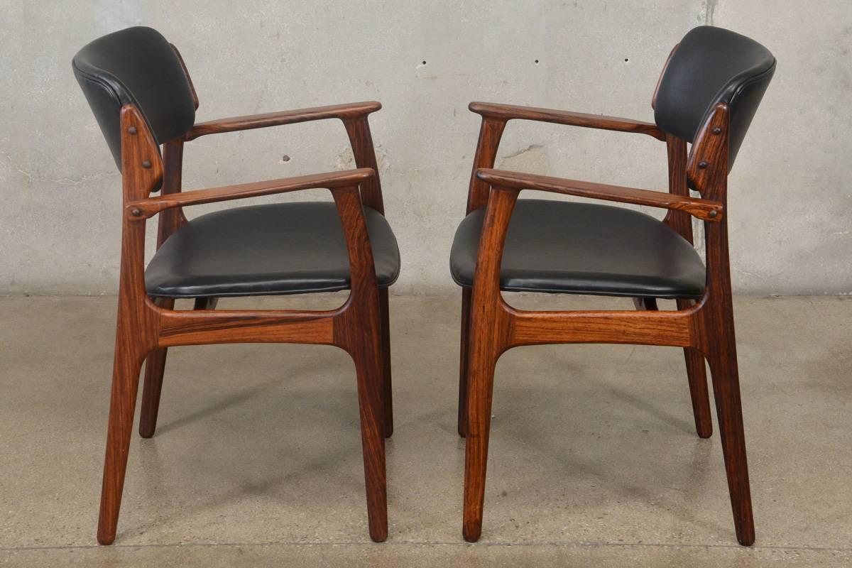 Set of Six Erik Buck Model 49 Rosewood Dining Chairs In Good Condition In Long Beach, CA