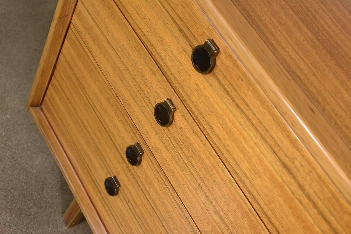 Mahogany and Brass 12-Drawer Dresser In Good Condition In Long Beach, CA