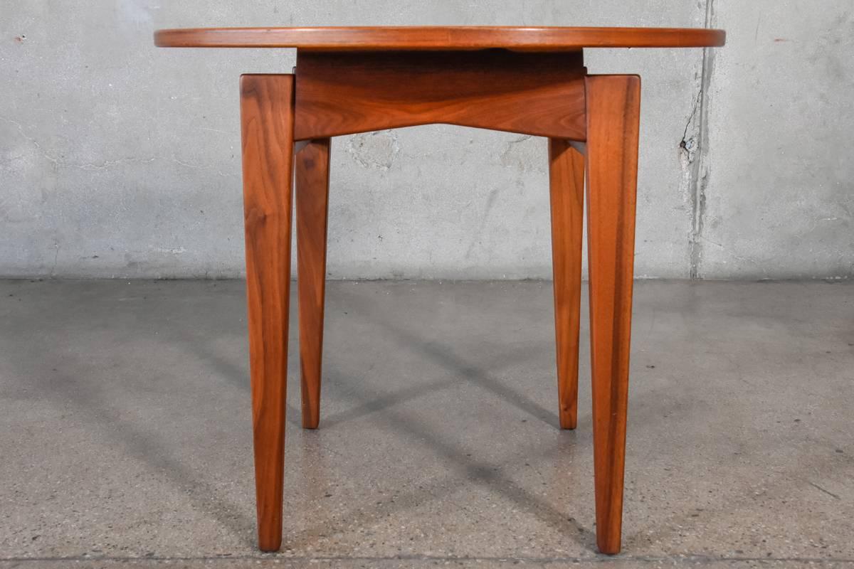 Mid-20th Century Jens Risom Walnut Side Table For Sale