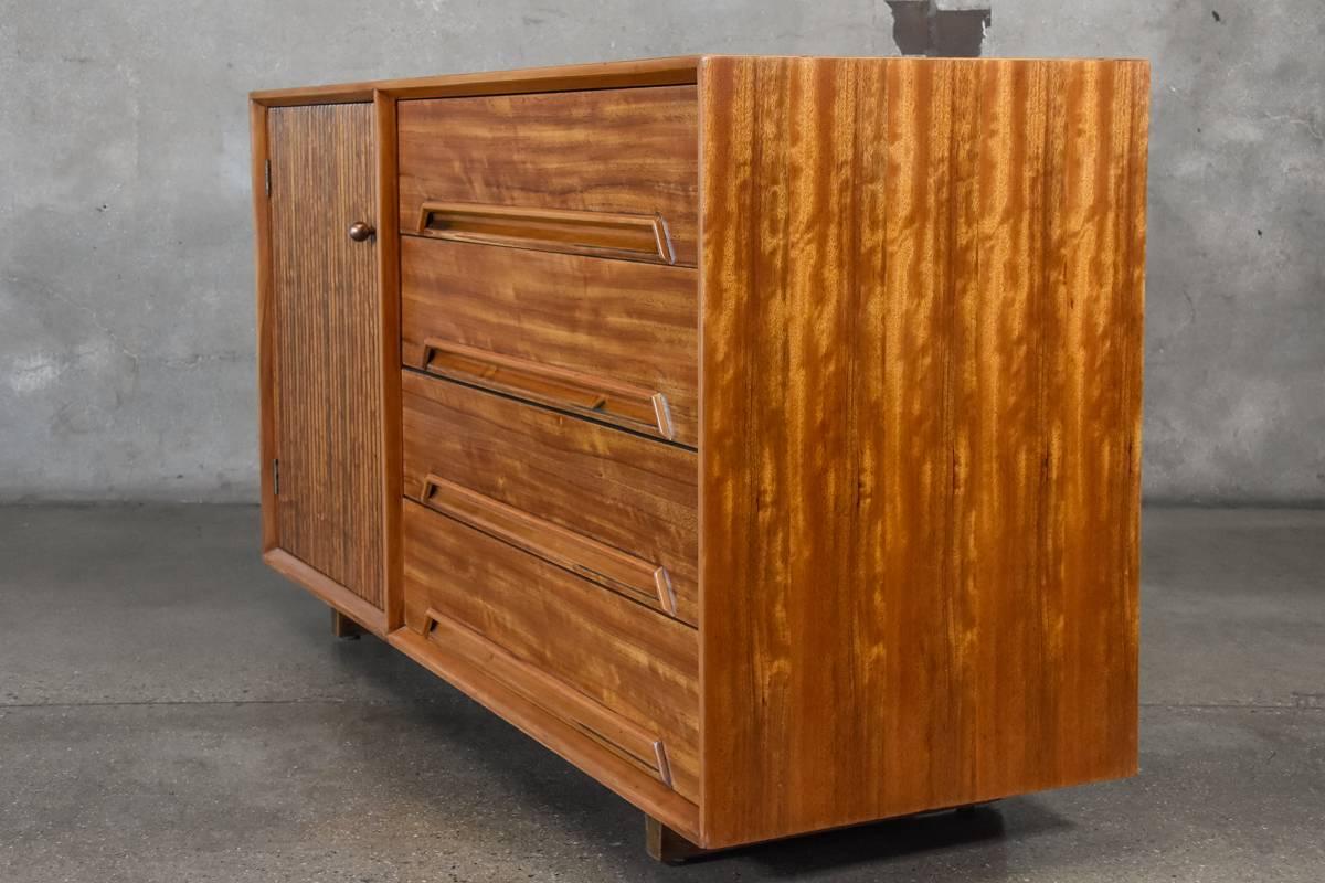 Drexel Perspective Credenza by Milo Baughman In Good Condition For Sale In Long Beach, CA