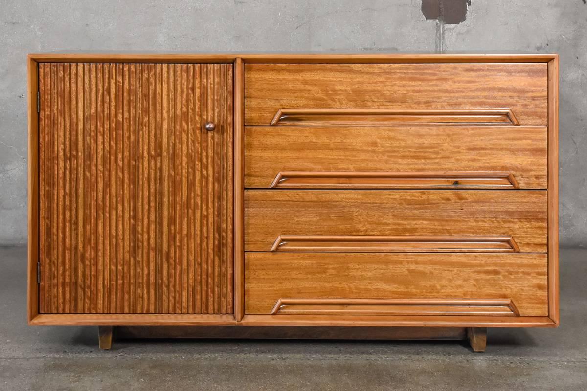 Drexel Perspective Credenza by Milo Baughman For Sale 1