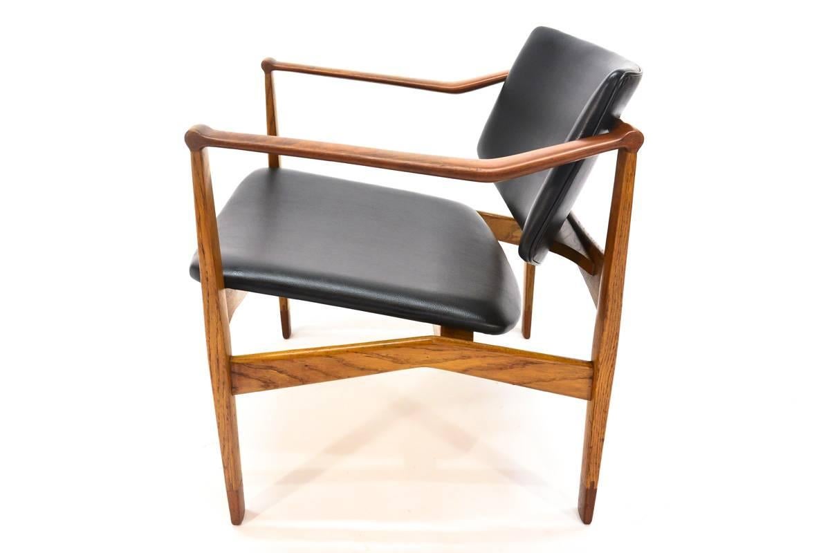 Danish Architectural Lounge Chair by William Watting