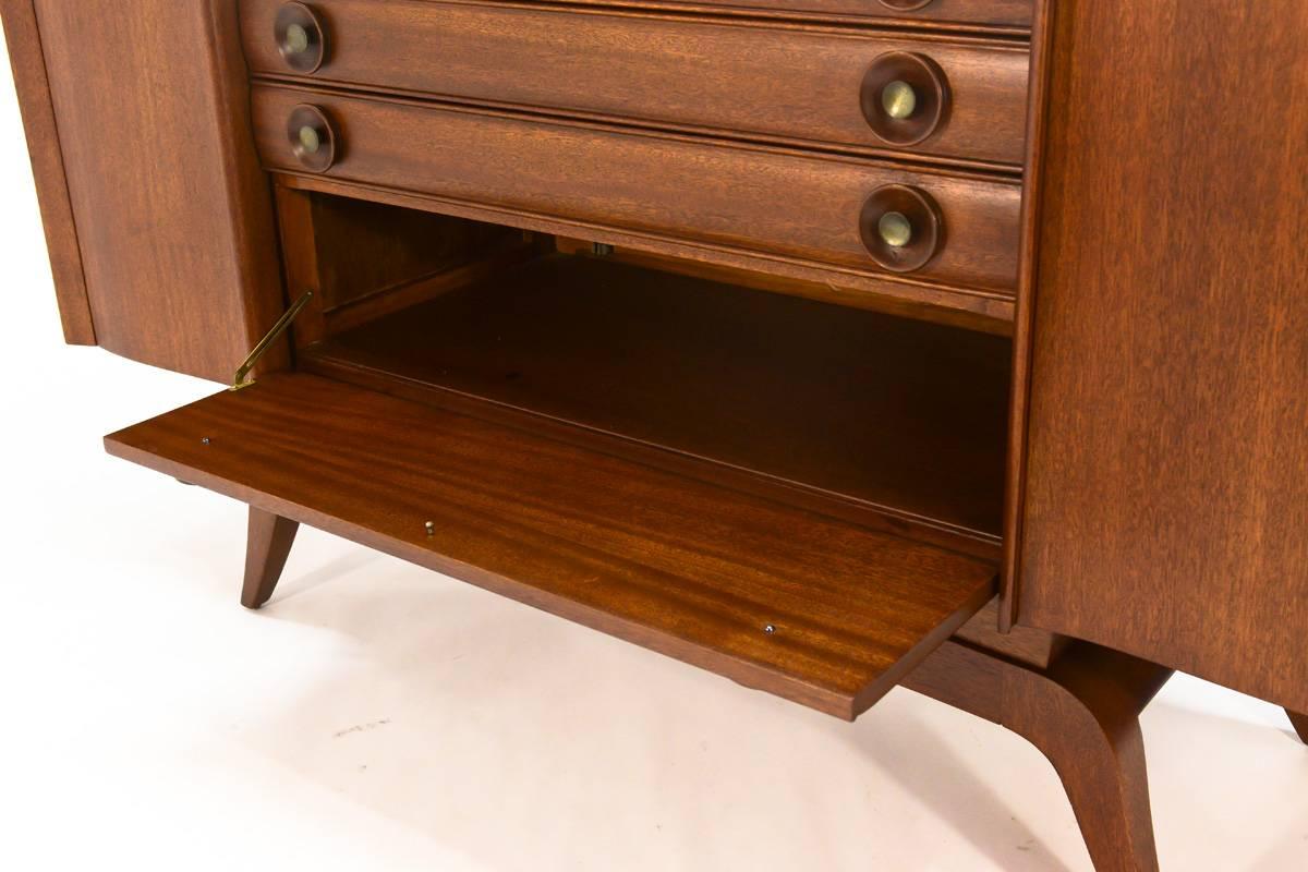 Beautiful Buffet by Gilbert Rohde for Brown Saltman In Excellent Condition In Long Beach, CA