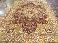 Persian Bakhtiar 19th Century Oriental Rug