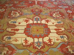 Late 19th Century Persian Serapi Oriental Rug