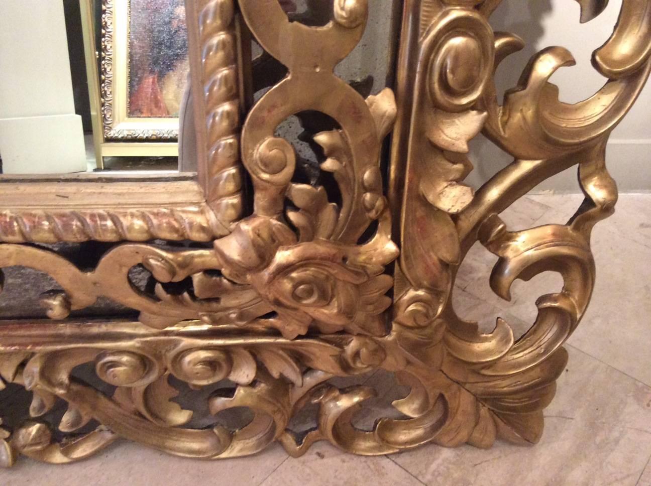 Italian 19th Century Sculpted Giltwood Mirror with Partitions 1