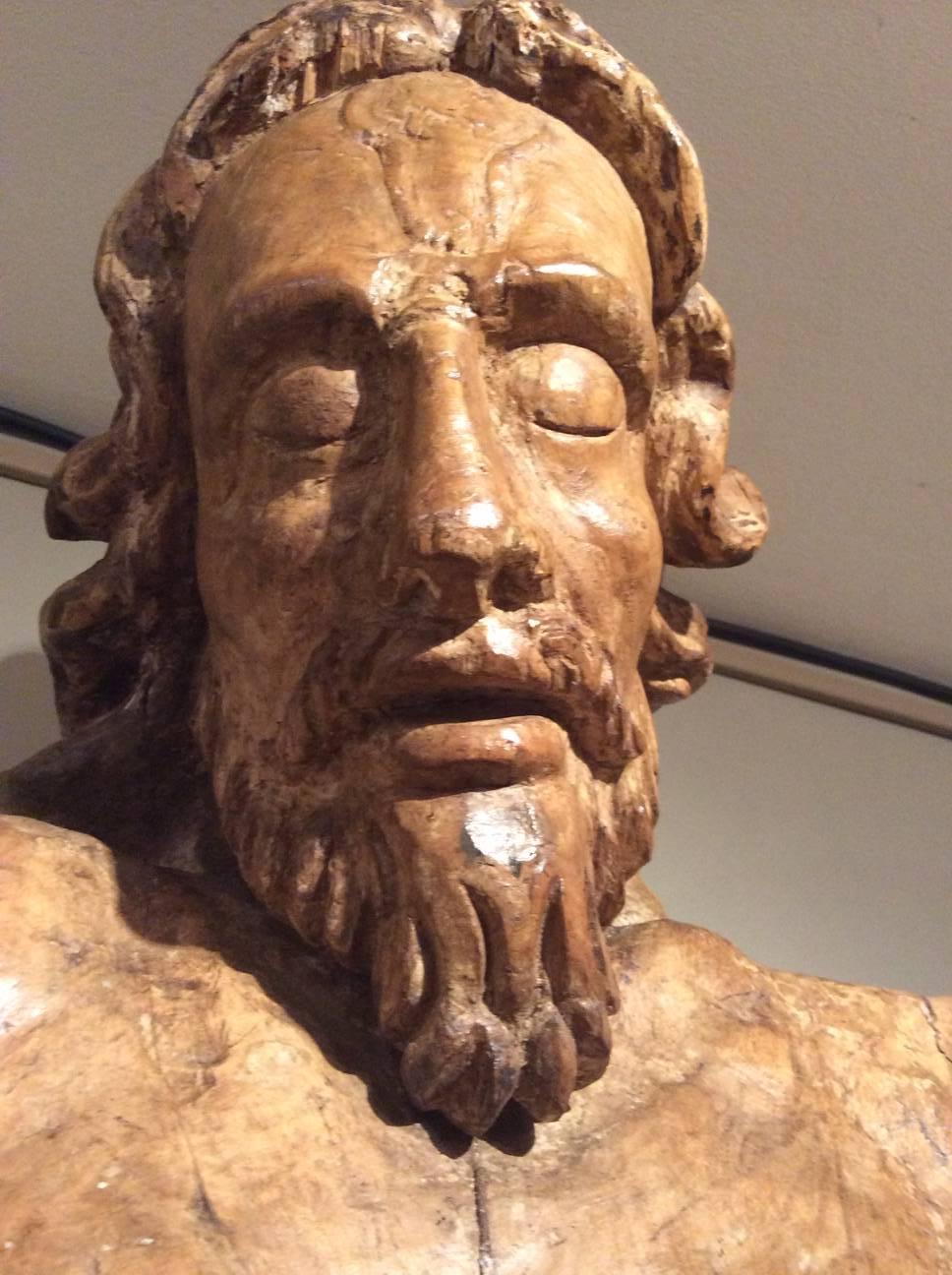 Italian Large Poplar Wood Christ with Old Traces of Color, Late 15th Century