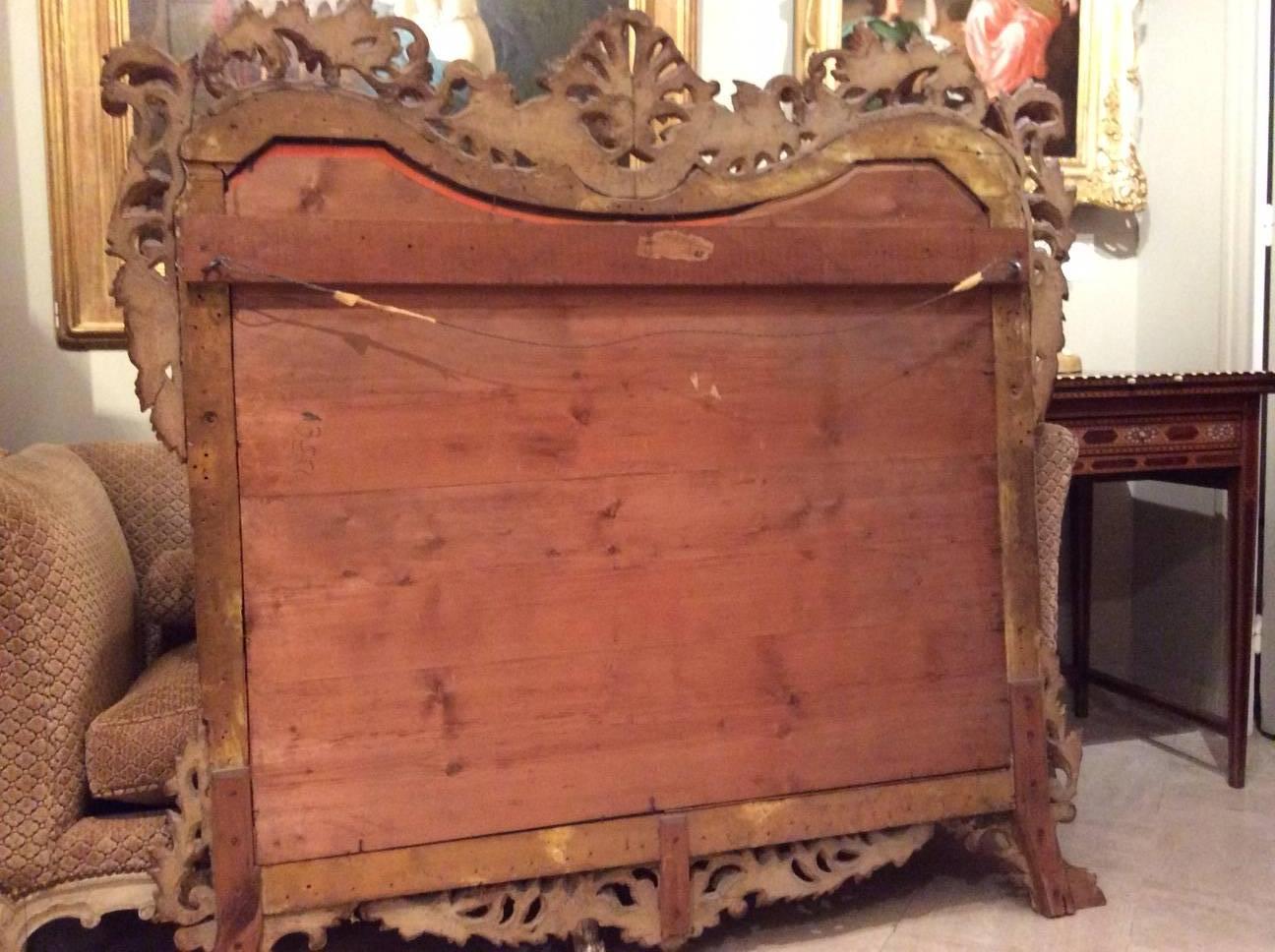 Early 19th Century 19th Century Giltwood Fireplace Mirror, Italy