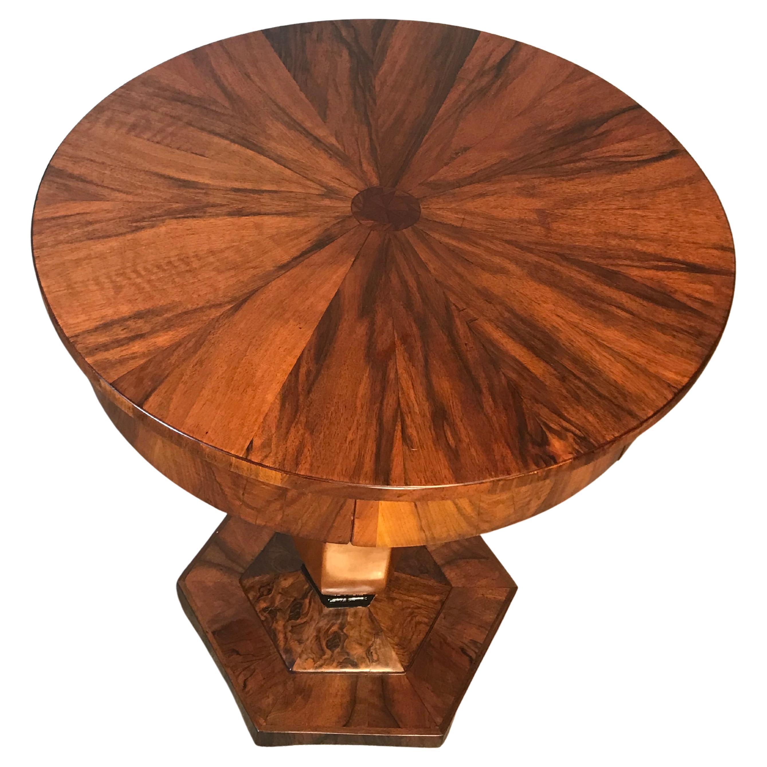 Biedermeier Side Table, South Germany 1820 In Good Condition For Sale In Belmont, MA