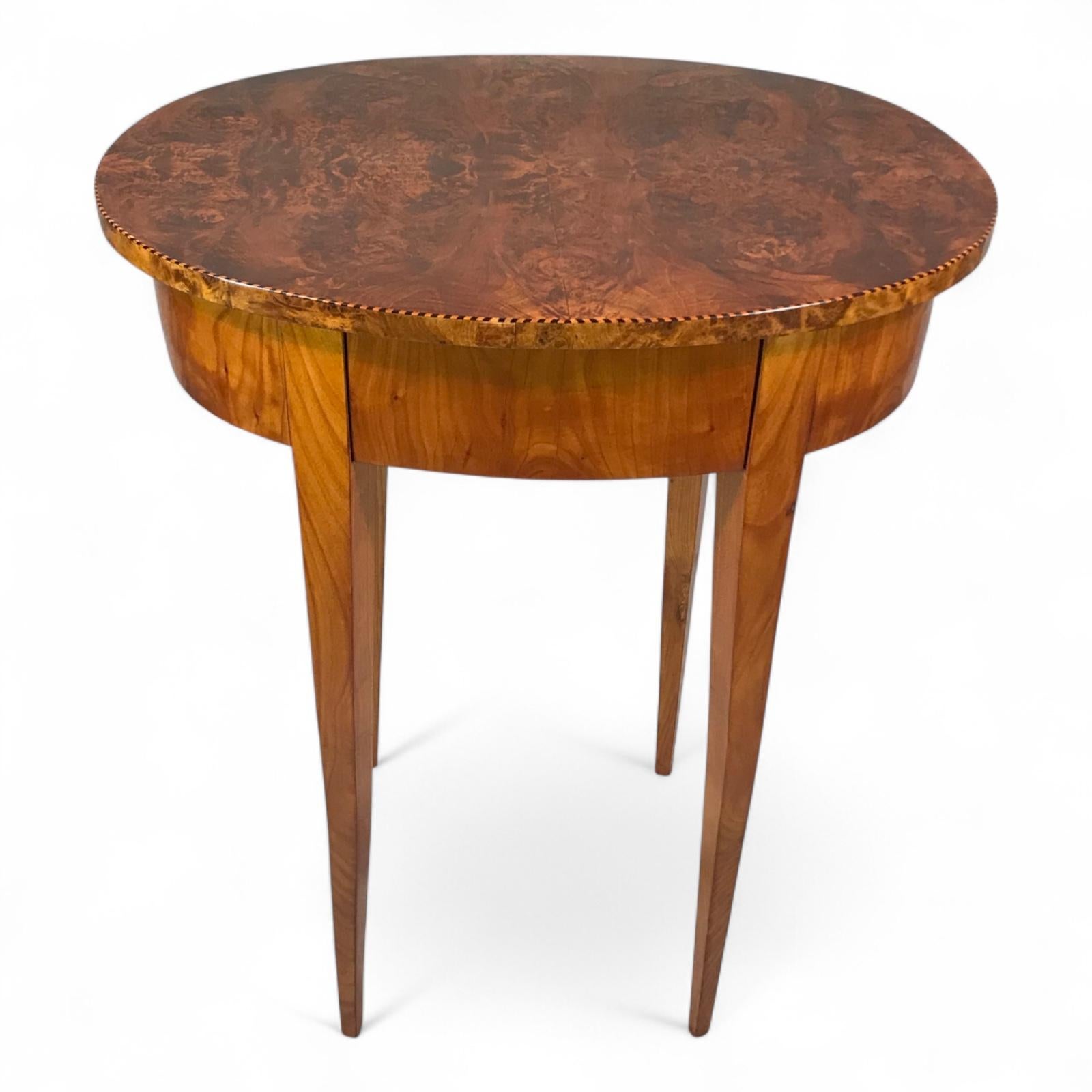 Early 19th Century Biedermeier Side Table, Germany 1820, Cherry and Maple Root Veneer For Sale