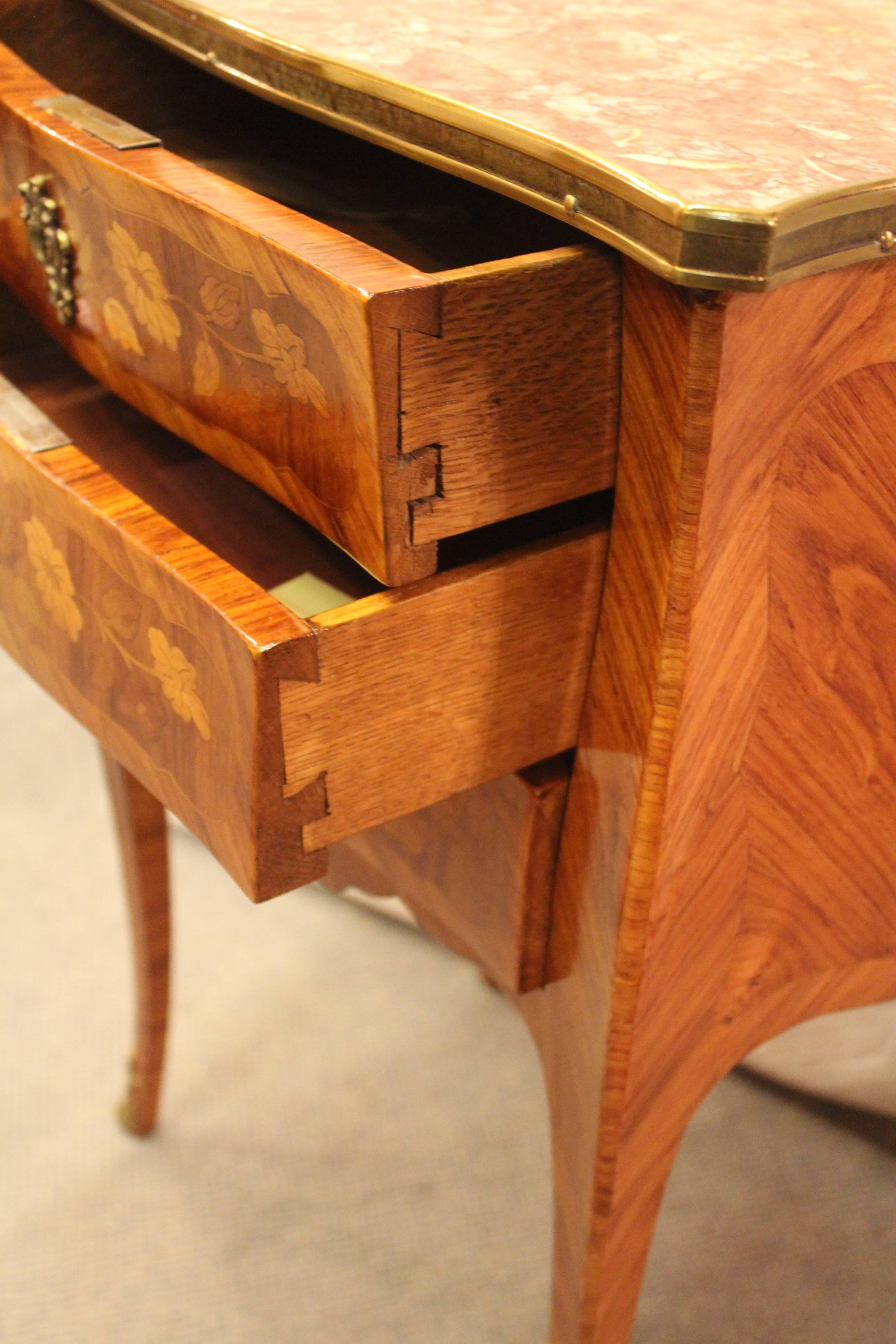 Veneer 19th Century Small Commode, France For Sale