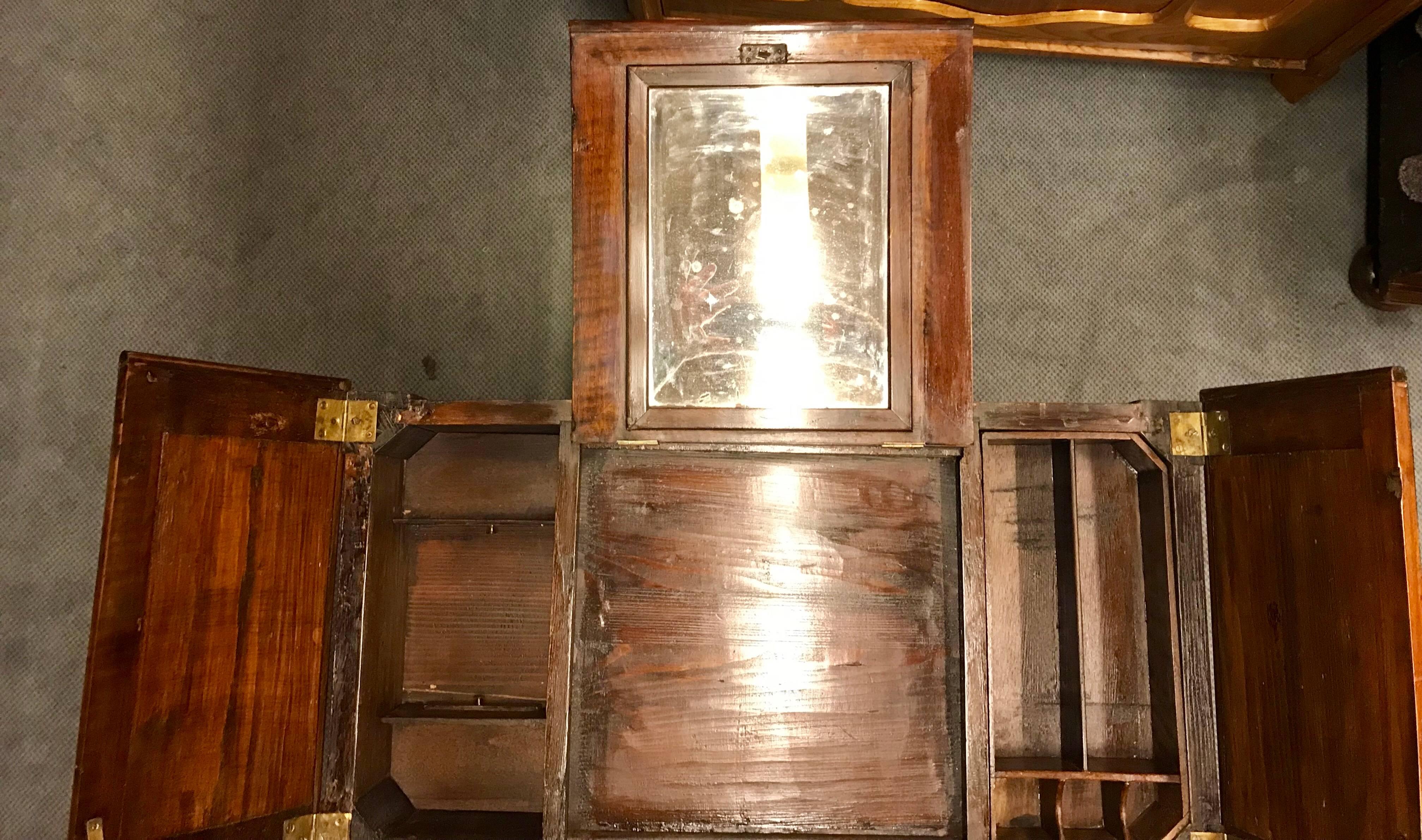 Veneer 18th century Louis XVI Dressing Table For Sale