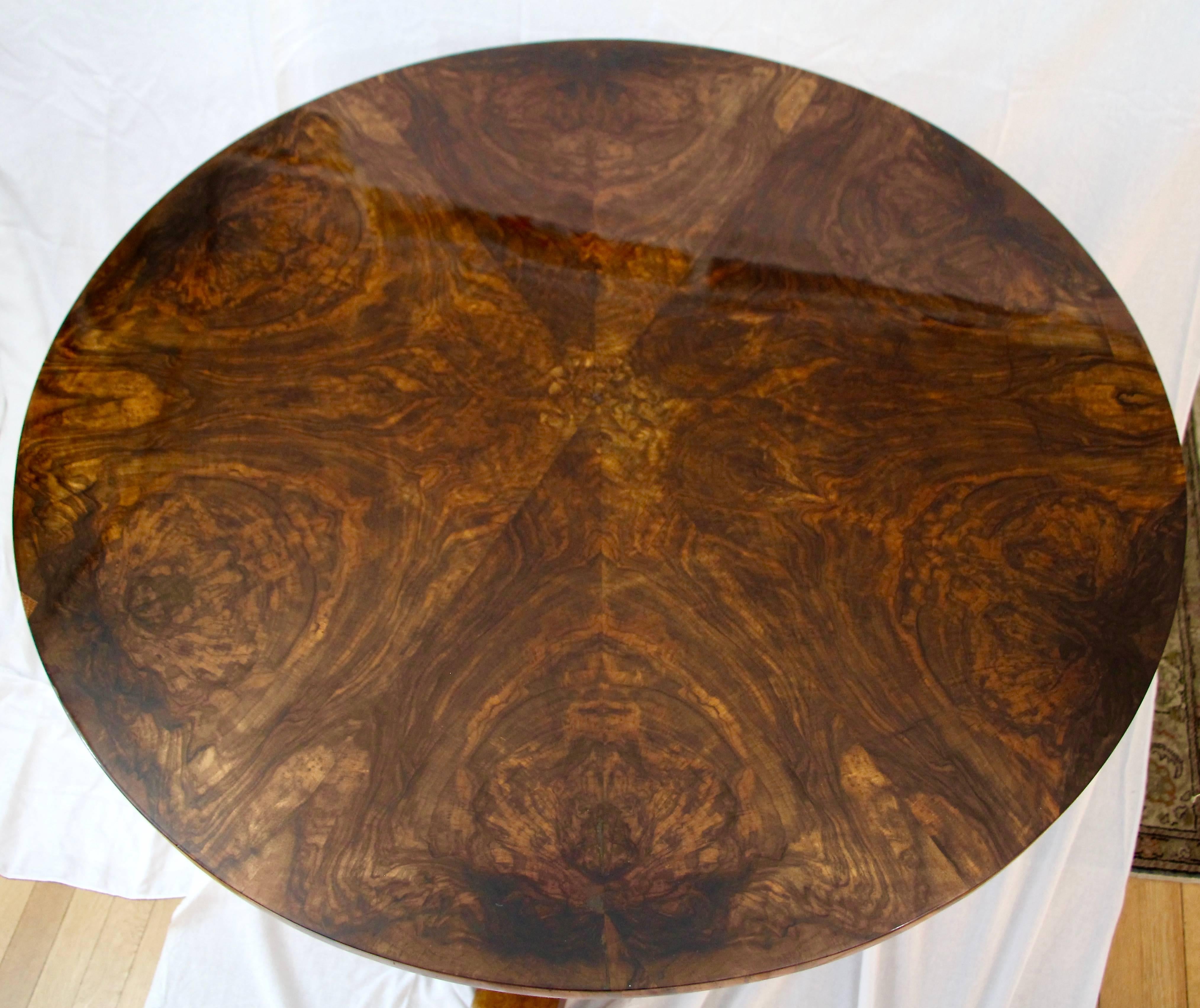 Veneer Biedermeier Table, Germany, 1820