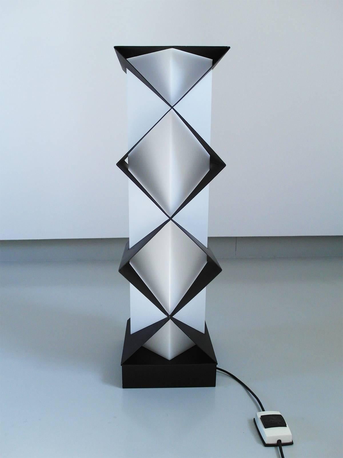 Carl Moor Floor Lamp by BAG Turgi, Switzerland In Good Condition In Woudrichem, NL
