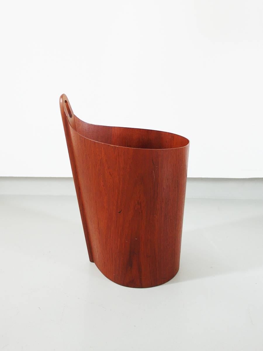 Mid-Century Modern Teak Wastepaper Basket by Einar Barnes for P. S. Heggen, Norway, 1950s