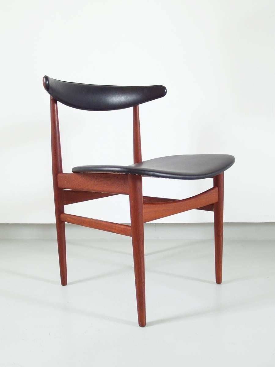 Danish Modern Dining Chair Set Attributed Poul Hundevad for Vamdrup Stolefabrik In Good Condition In Woudrichem, NL