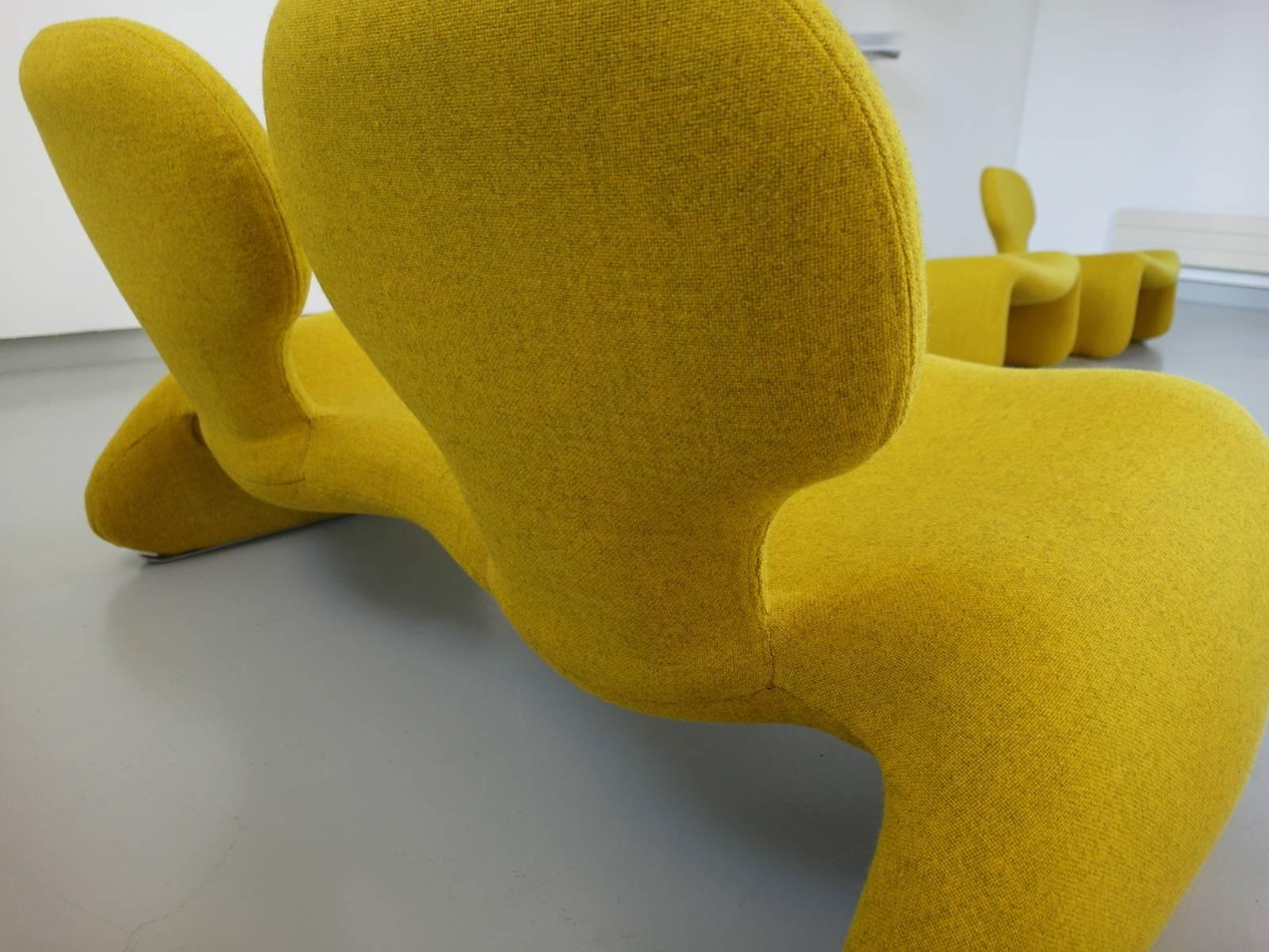 Mid-Century Modern Yellow Djinn Settee Sofa by Olivier Mourgue, 1965 Airborne, Stanley Kubrick