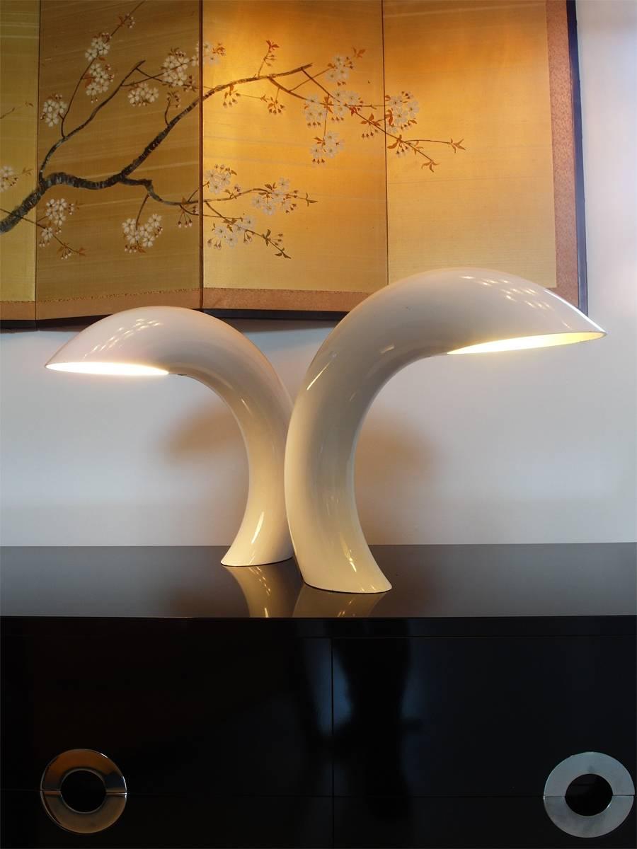 Pair of Sculptural White Table Lamps by Georges Frydman, France, 1960 In Good Condition In Woudrichem, NL