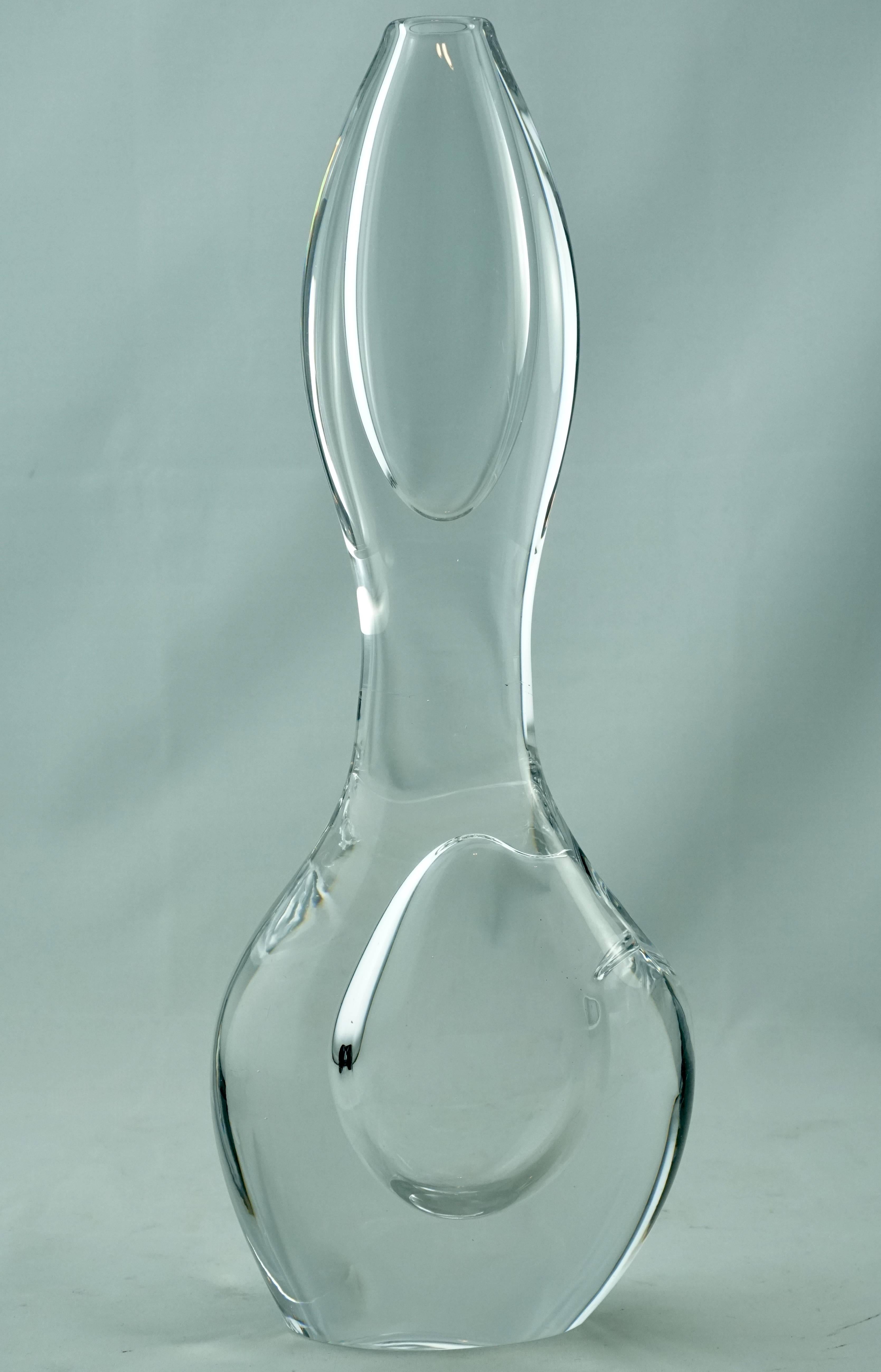 Vicke Lindstrand glass vase by Kosta Boda at Studio Schalling, circa 1950. Orchid vase with two recesses for different flower arrangements. Very heavy glass.

Signed: Kosta/ LH/ 1483

Measure: Height 13.25 inches (33.7 cm) 
Width 4.75
