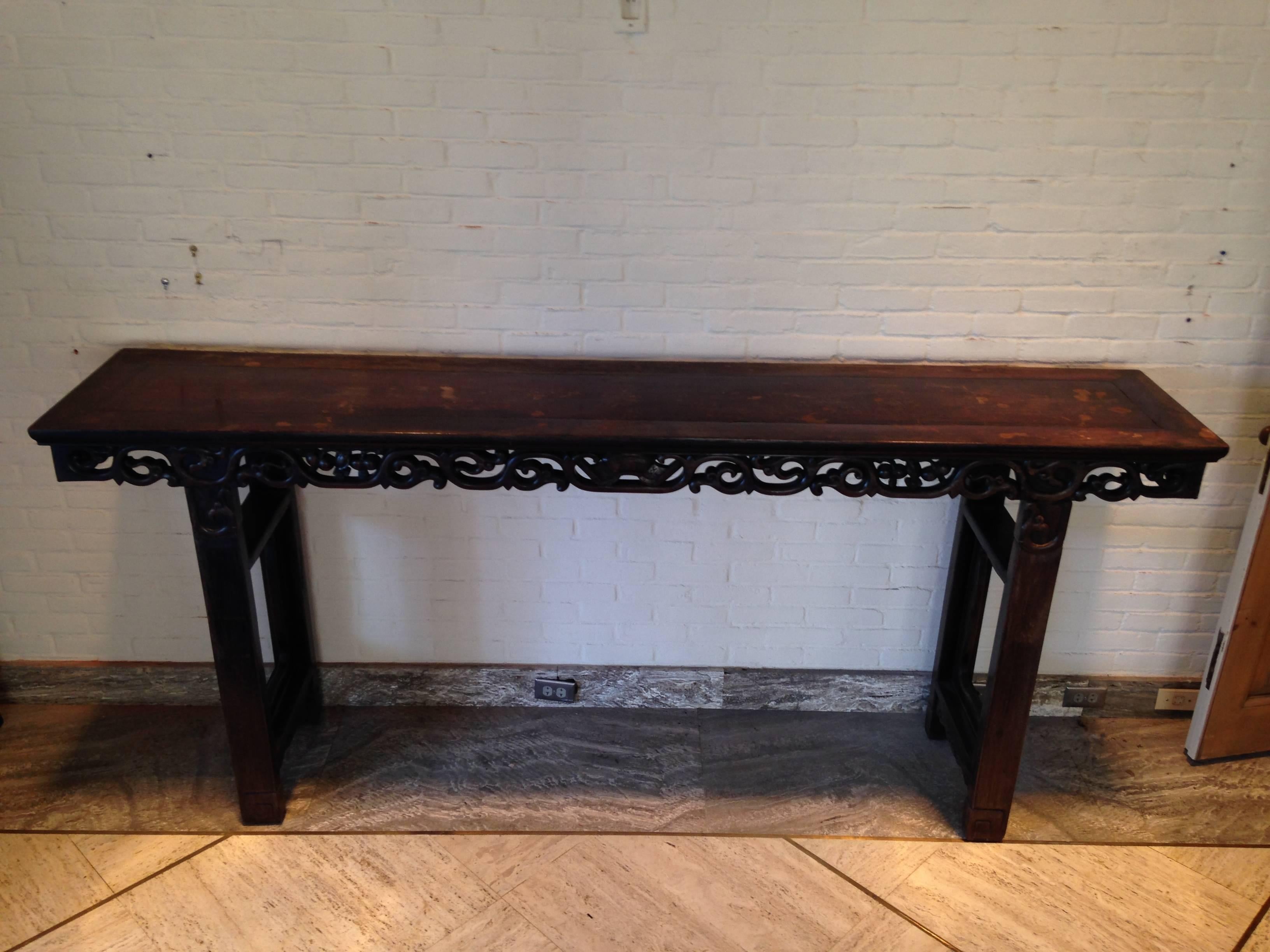 Chinese Altar Table 19th Century Qing 8 FT Long Mahogany Wood  In Good Condition In Dallas, TX