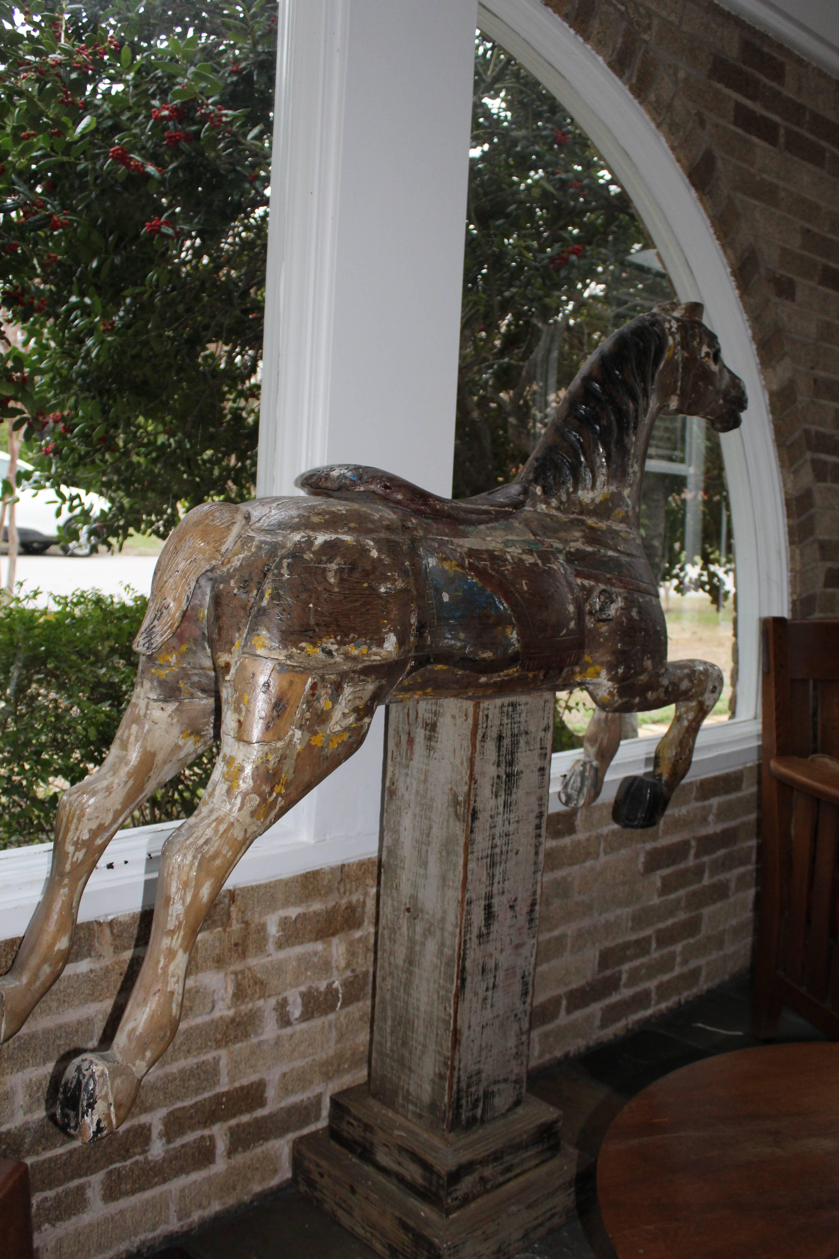 Großes amerikanisches Karussellpferd von Parker aus dem 19. Jahrhundert im Zustand „Gut“ im Angebot in Dallas, TX
