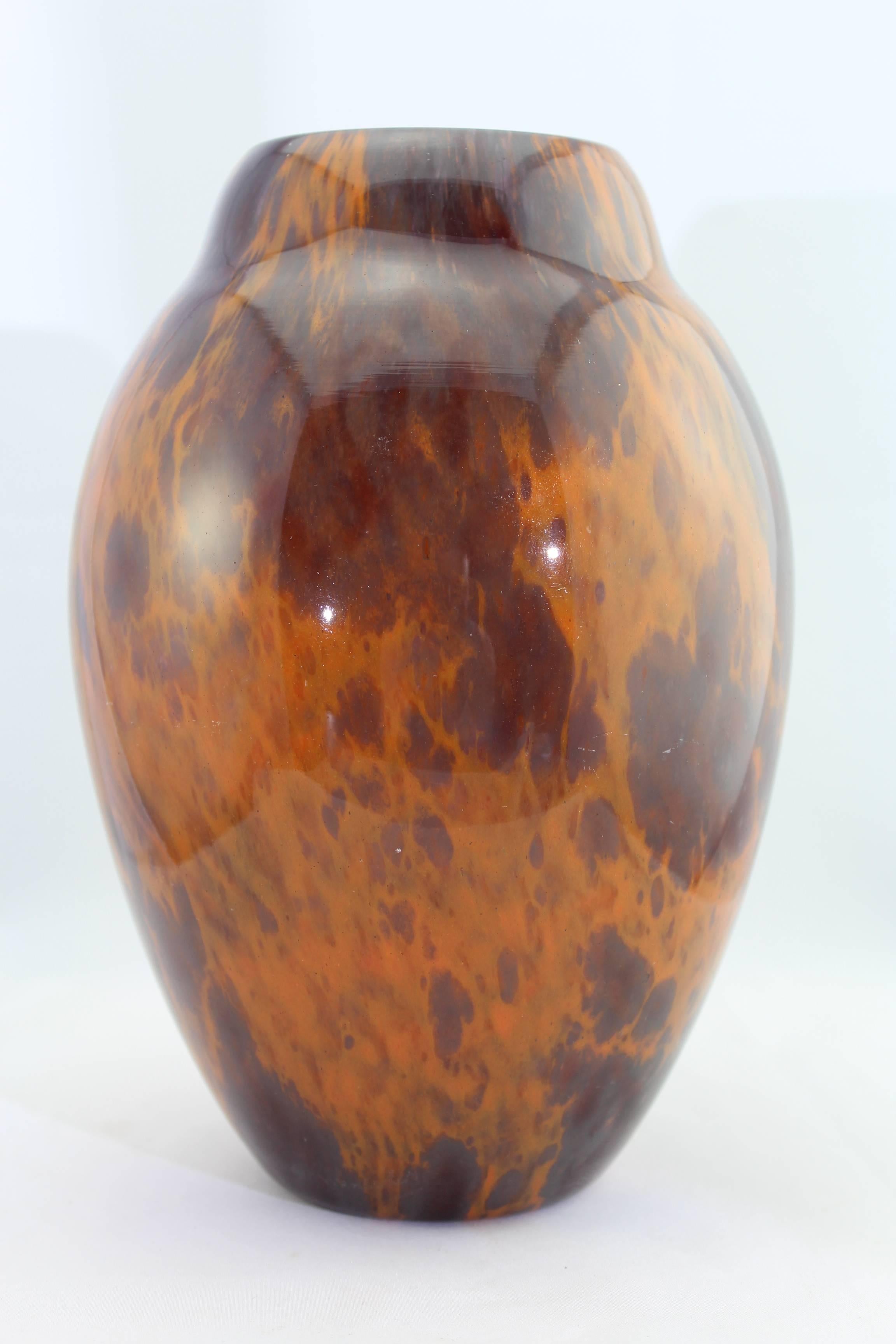 French Charles Schneider Art Deco Glass Vase, circa 1925