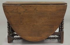 Large 18th Century English Oak Oval Gateleg Dining Table
