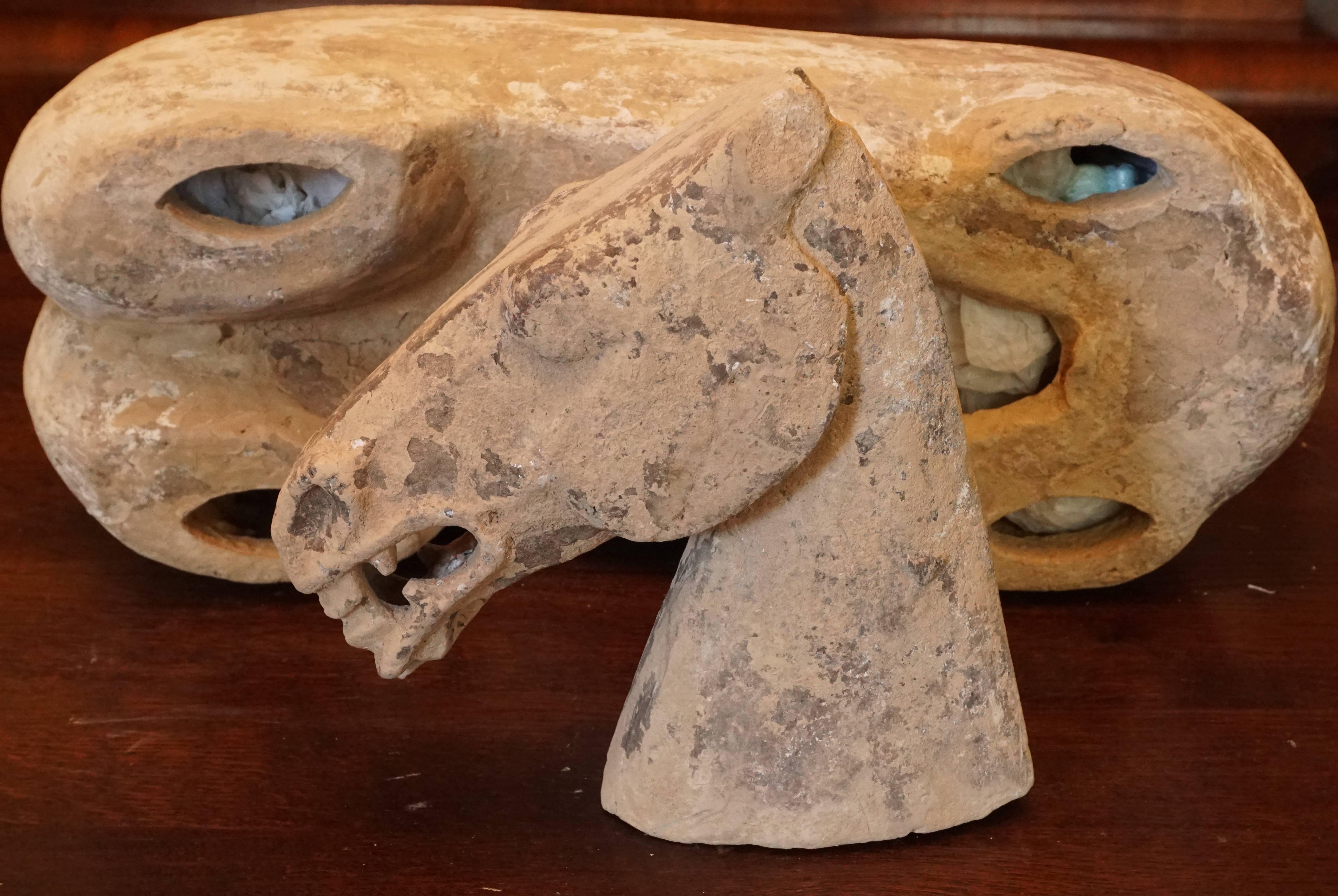 Grande figurine de cheval chinoise de style Han en terre cuite Excellent état à Dallas, TX