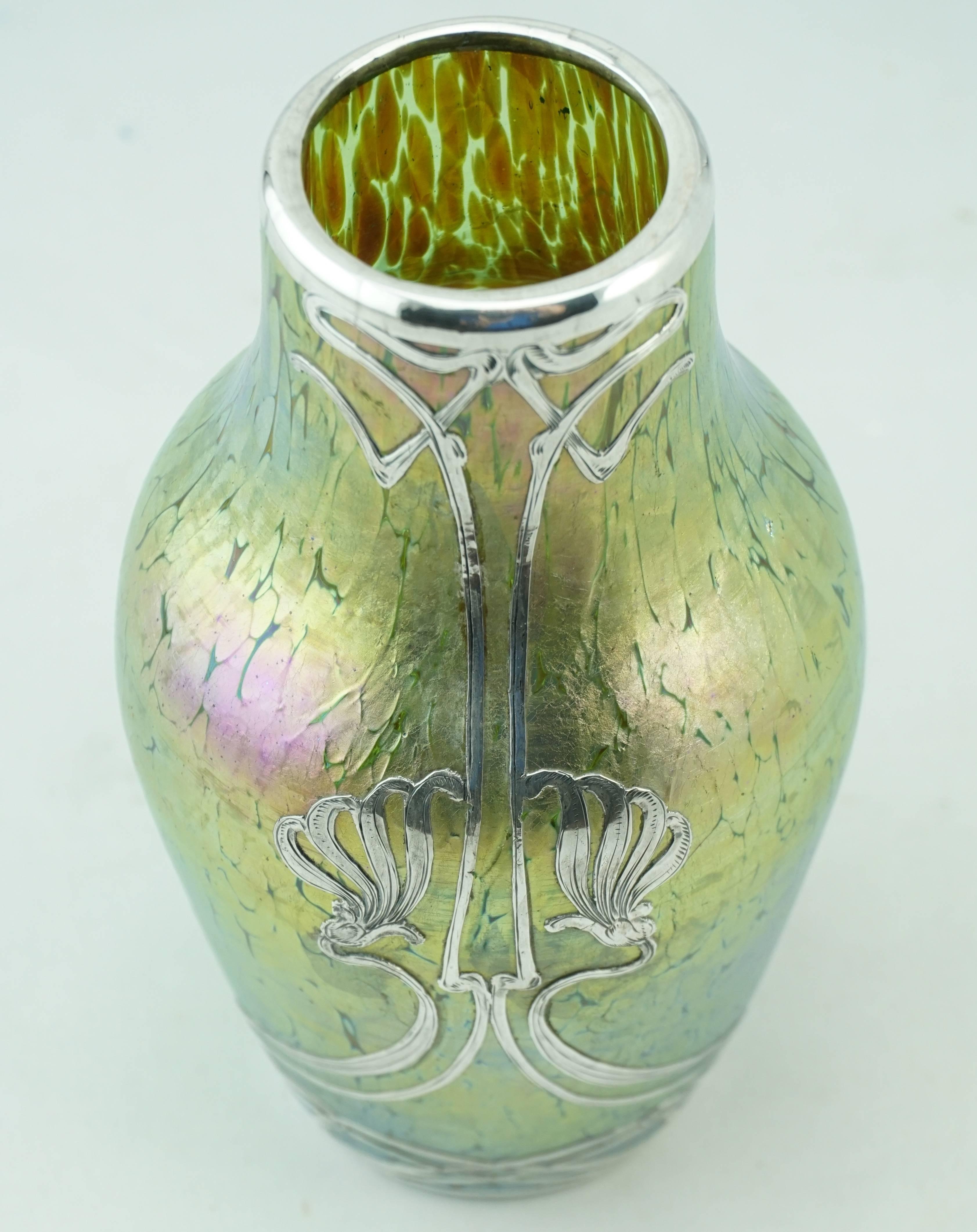 Loetz Crete papillon silver overlay Art Nouveau vase, circa 1900. Absolutely beautiful and charming oil spot Papillon vase in perfect condition and a proportionate size of 5.5 inches. Those of you now salivating over this vase know that pictures