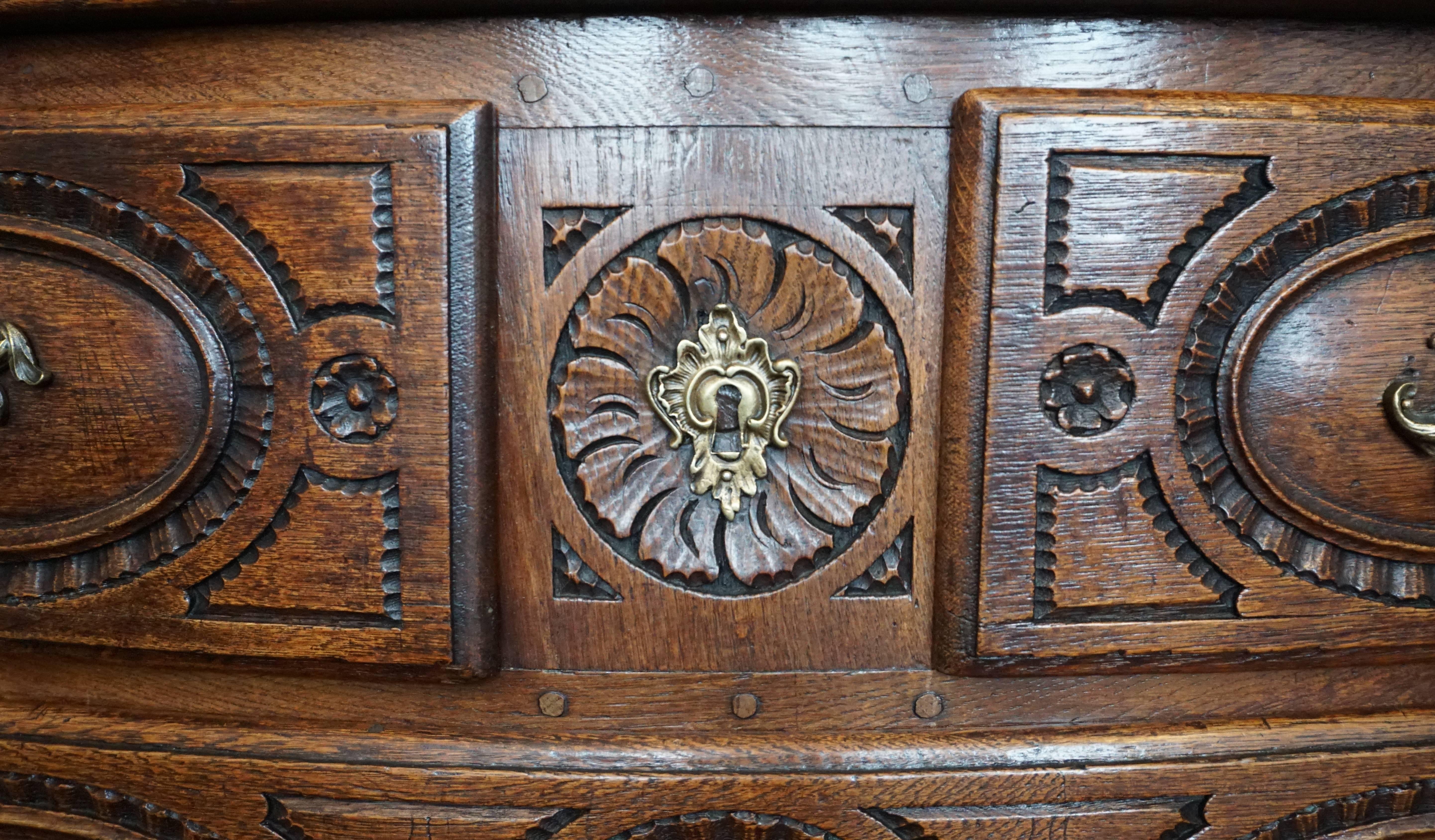 Louis XV French Provincial Oak 18th Century Commode Chest 4