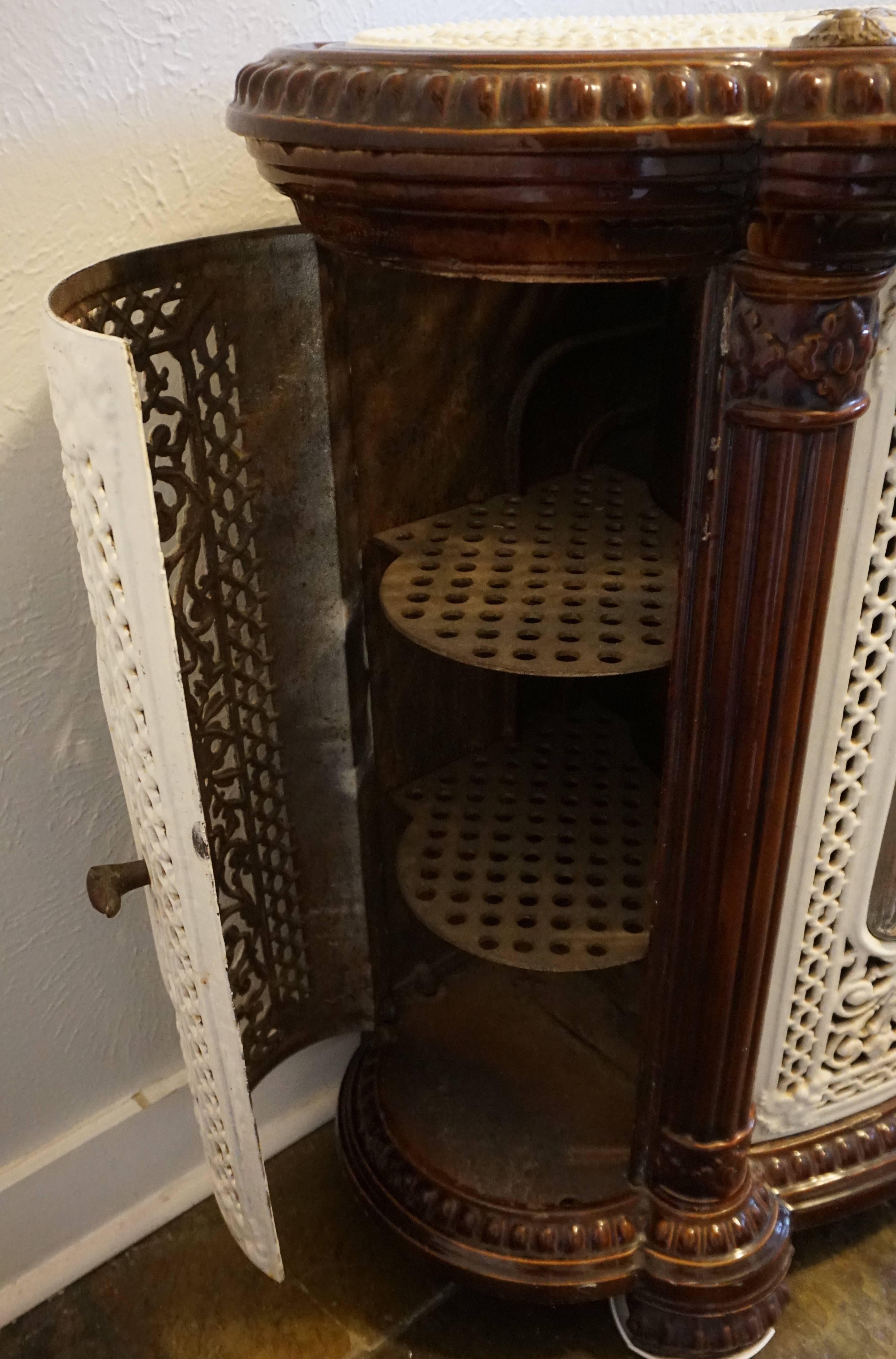 Early 20th Century Cast Iron Stove from 1900 Art Nouveau Godin