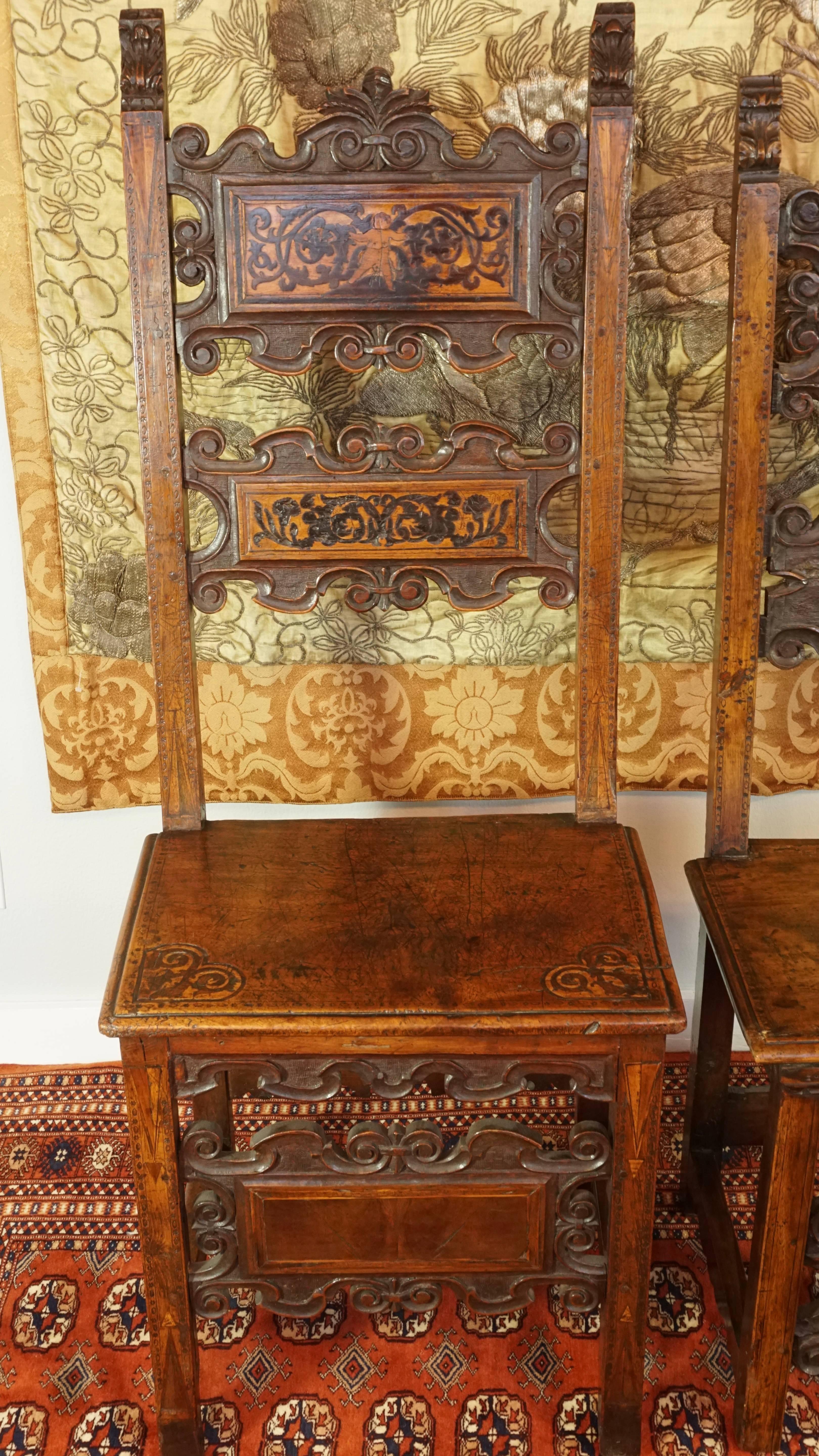 17th Century Pair of Lombardian Italian Swiss Carved Chairs In Good Condition For Sale In Dallas, TX