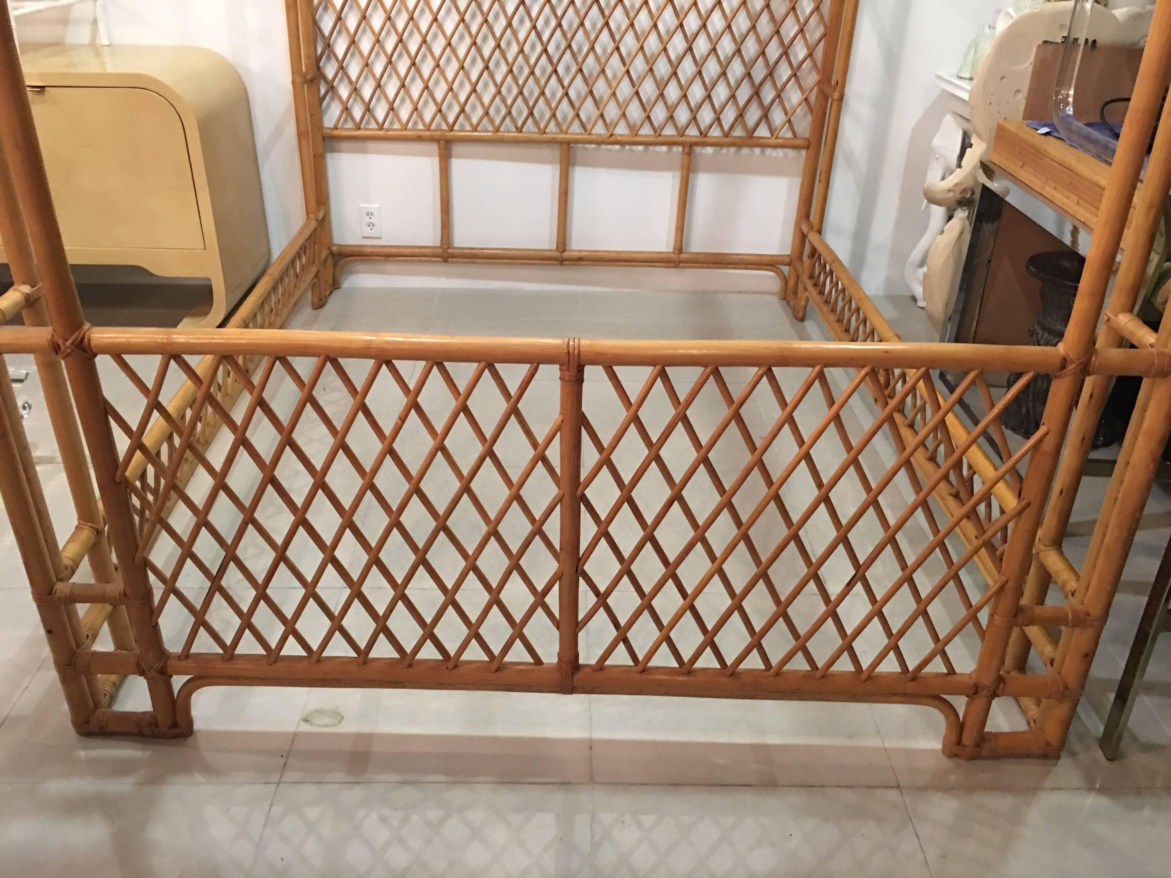 Hollywood Regency Rattan Bamboo Chinese Chippendale Queen Canopy Bed Headboard Palm Beach