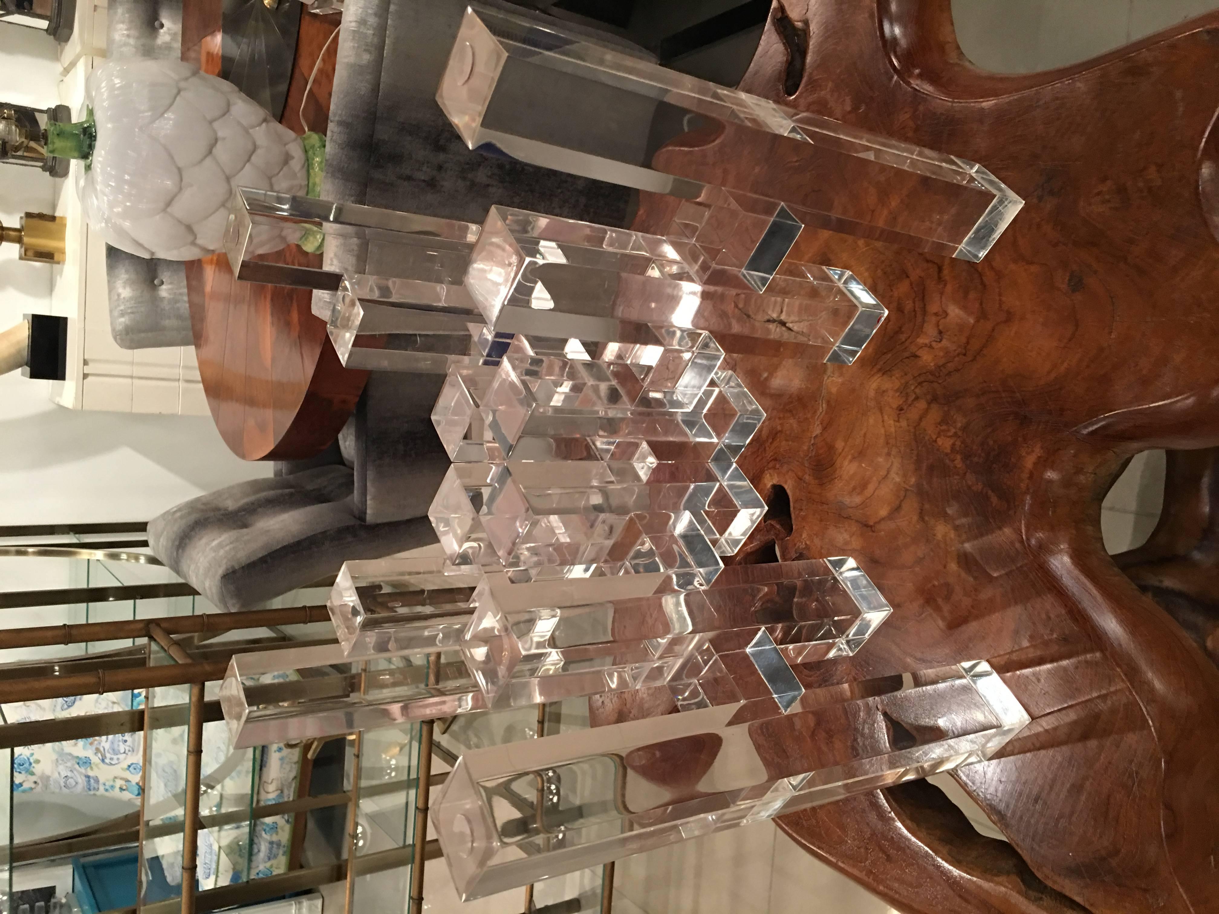 Lucite Skyscraper Coffee Cocktail Table Architektonische Säulen im Angebot 3