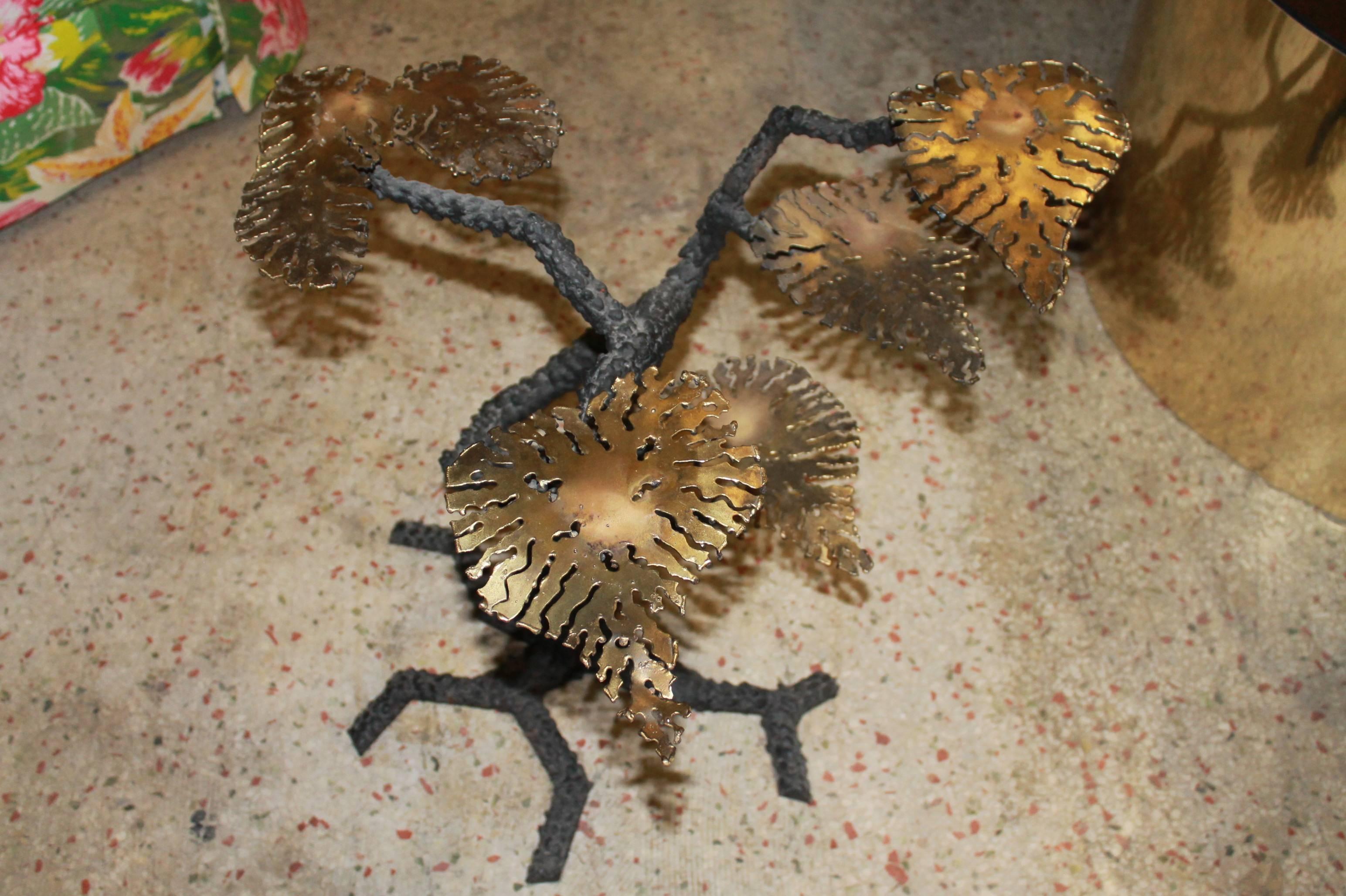 Vintage style of Silas Seandel brass torchcut leaf and bronze tree trunk coffee table base. Does not include glass top. Very heavy piece. 

