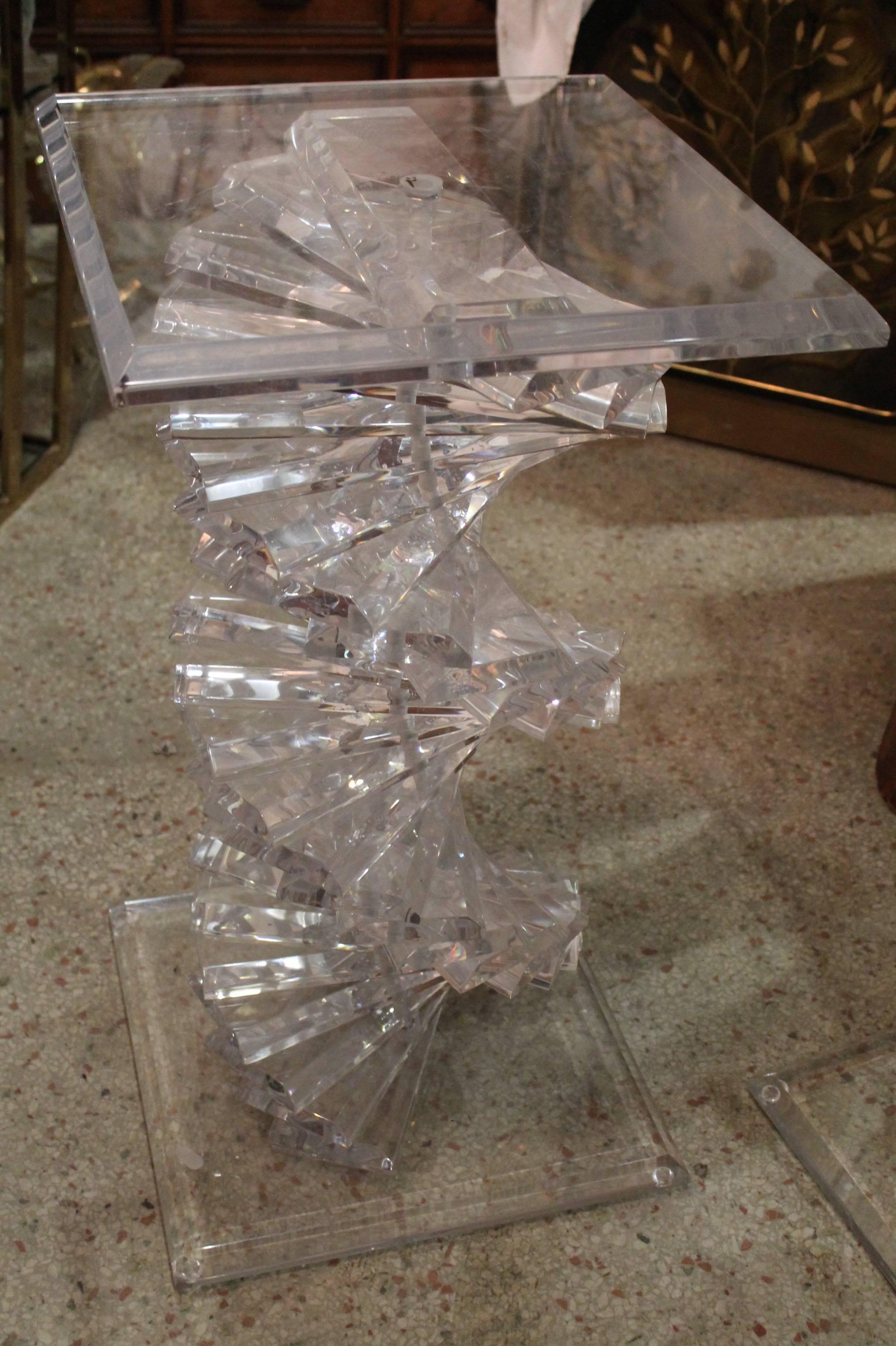 lucite dna table