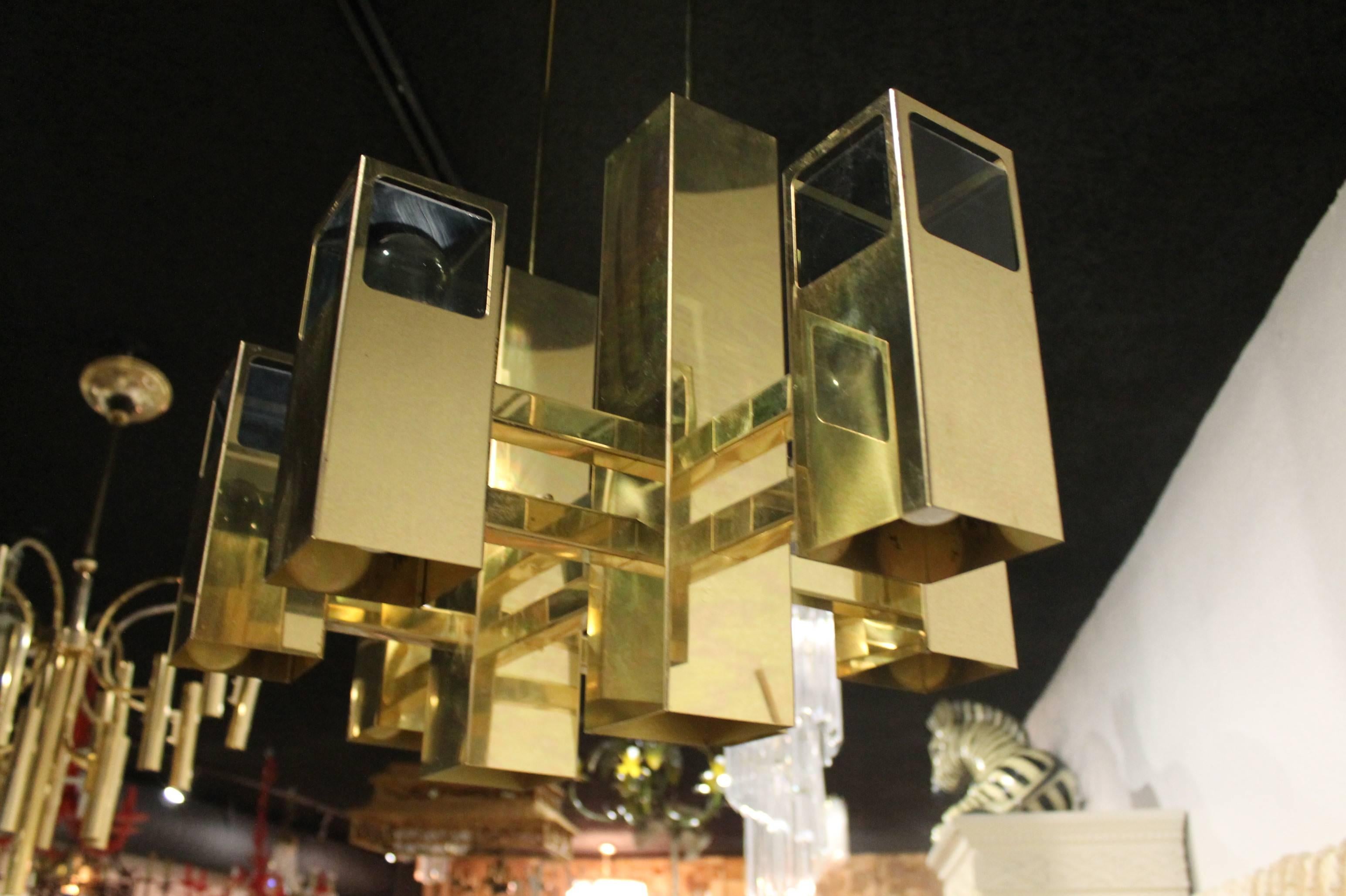 Robert Sonneman Vintage Brass and Smoked Lucite Cityscape Cube Chandelier In Excellent Condition In West Palm Beach, FL