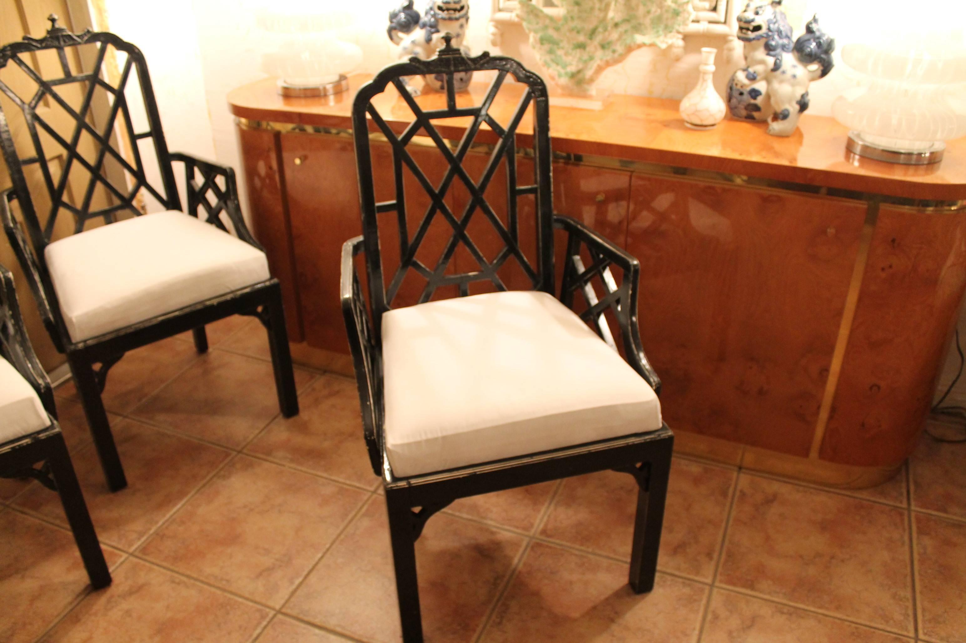 American Set of Six or 10 Chinese Chippendale Dining Arm Chairs Pagoda Hollwood Regency