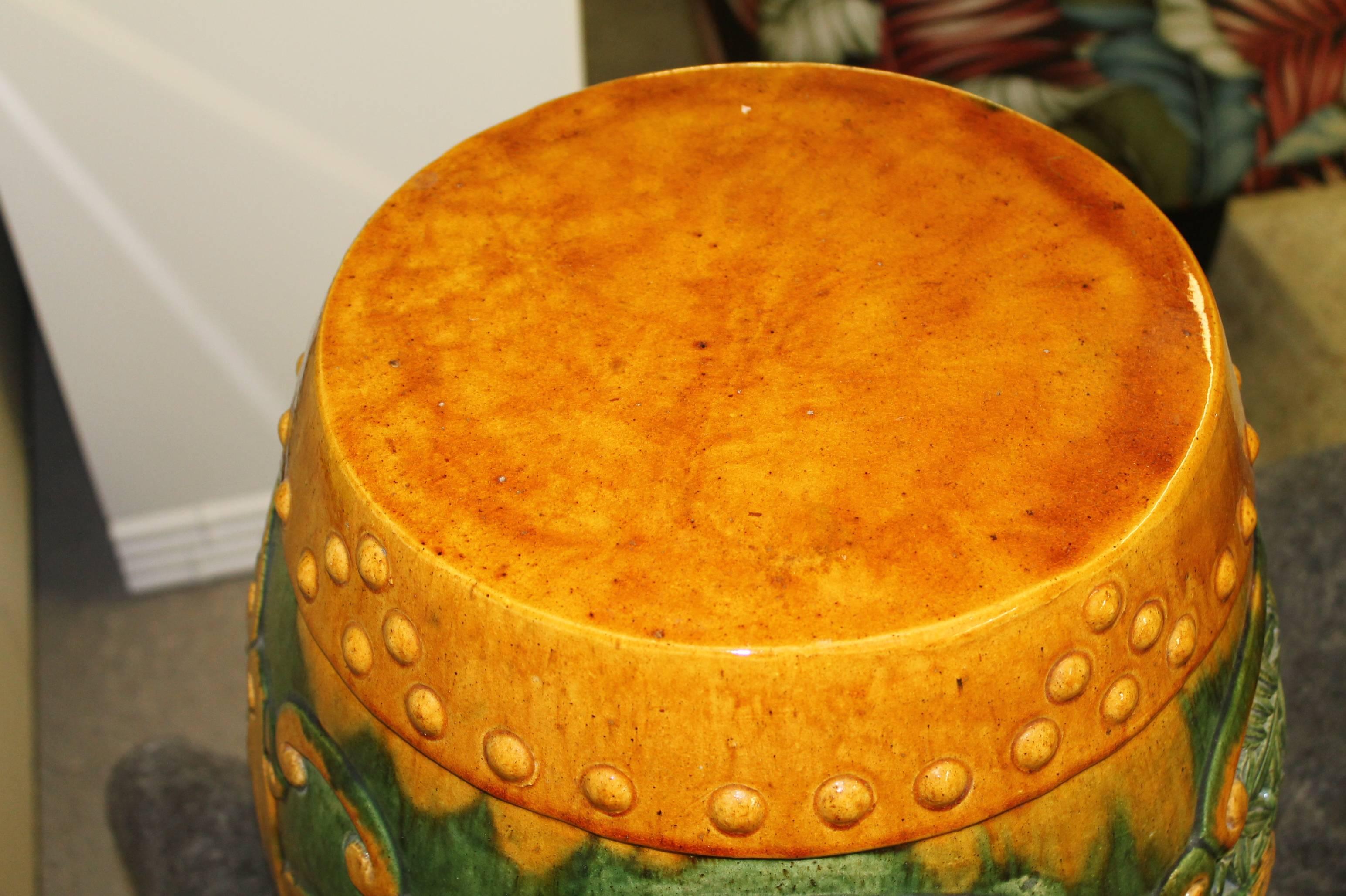 Vintage Pair of Ceramic Garden Drum Stools or Stands with Camels and Elephants In Excellent Condition In West Palm Beach, FL