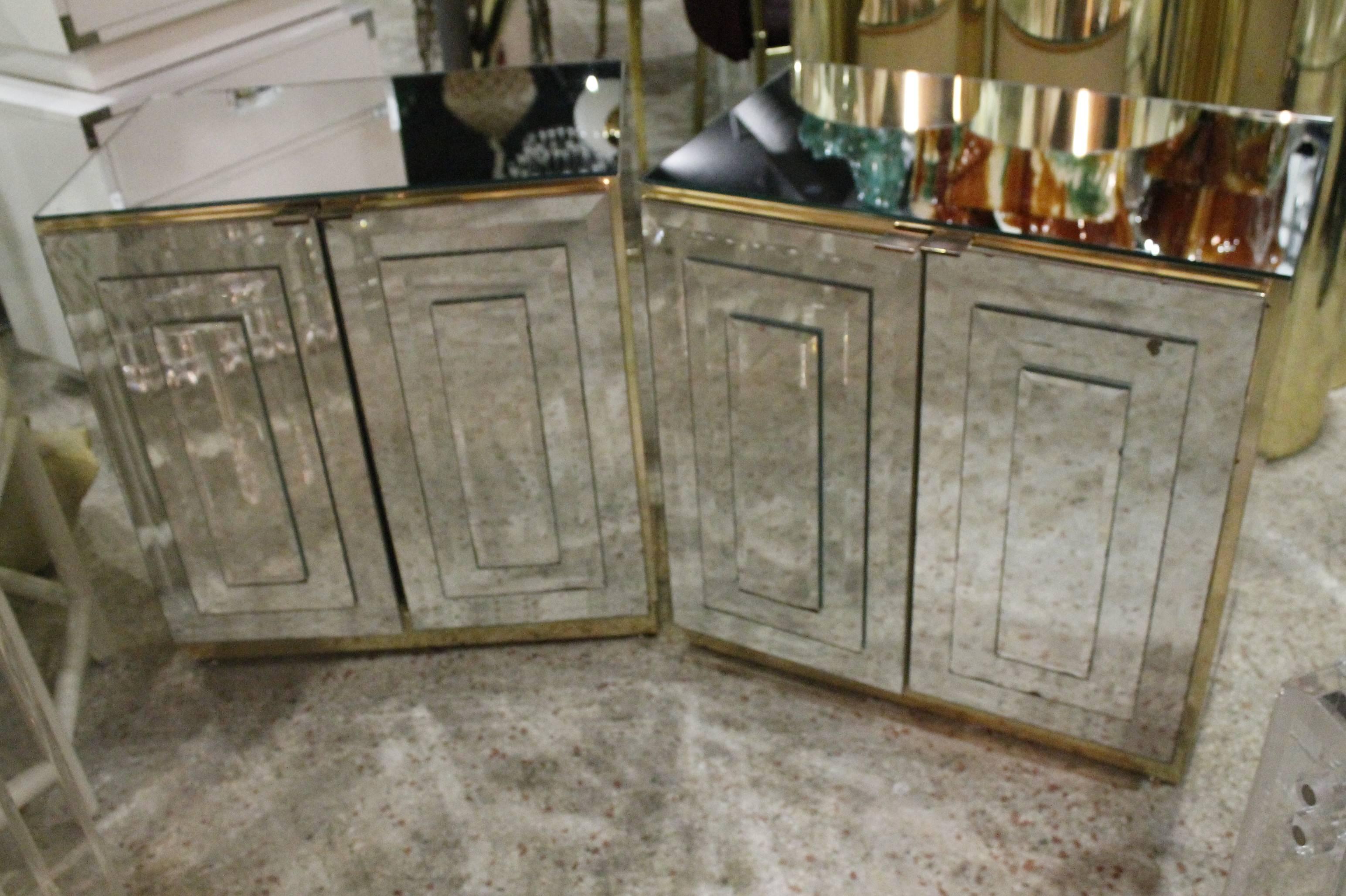 Ello Pair of Mirrored Mirror Brass Chests End Tables, Hollywood Regency 1