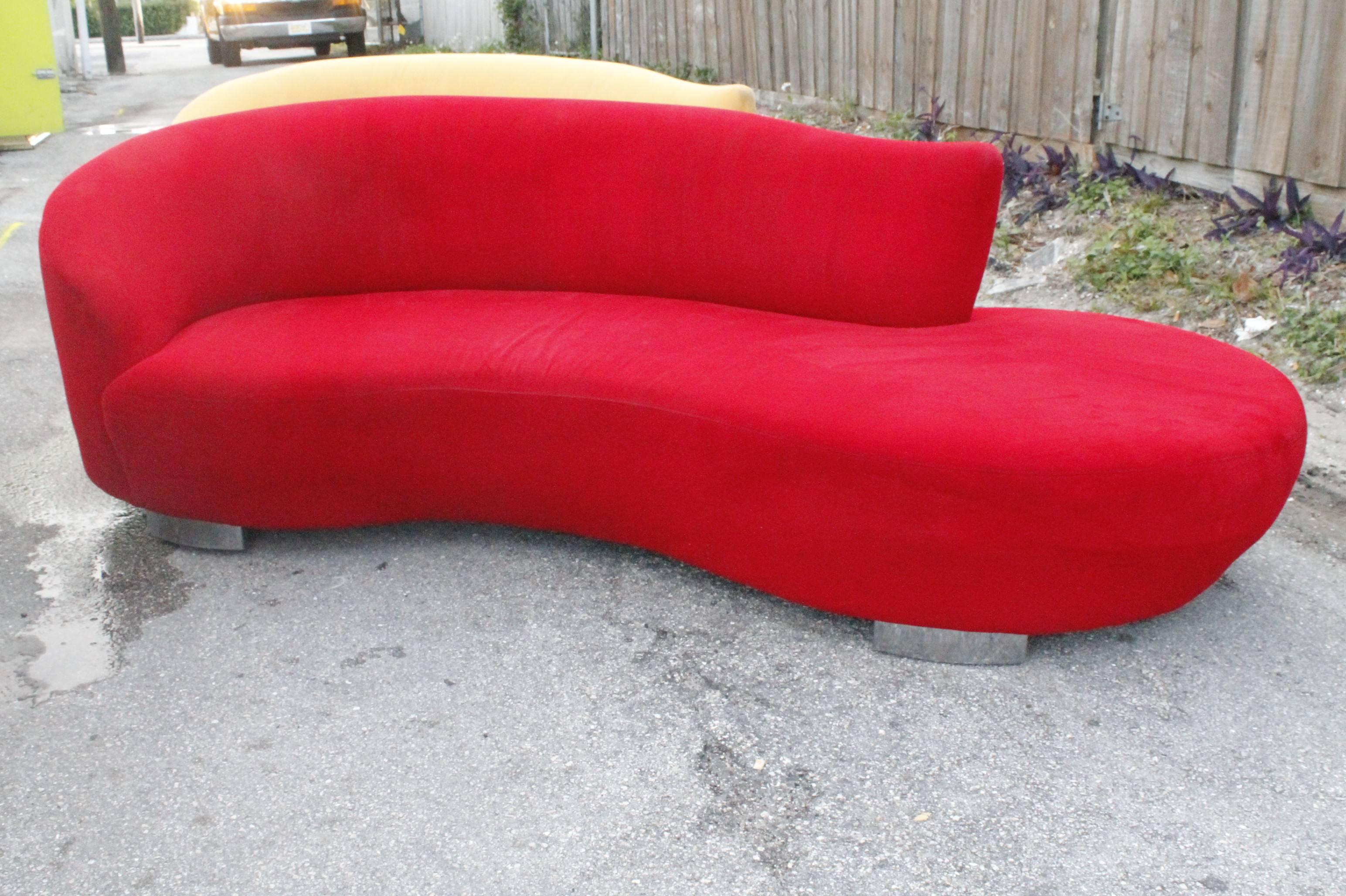 Cloud Sofas Pair of Curved Kidney Chrome Ultrasuede In Good Condition In West Palm Beach, FL