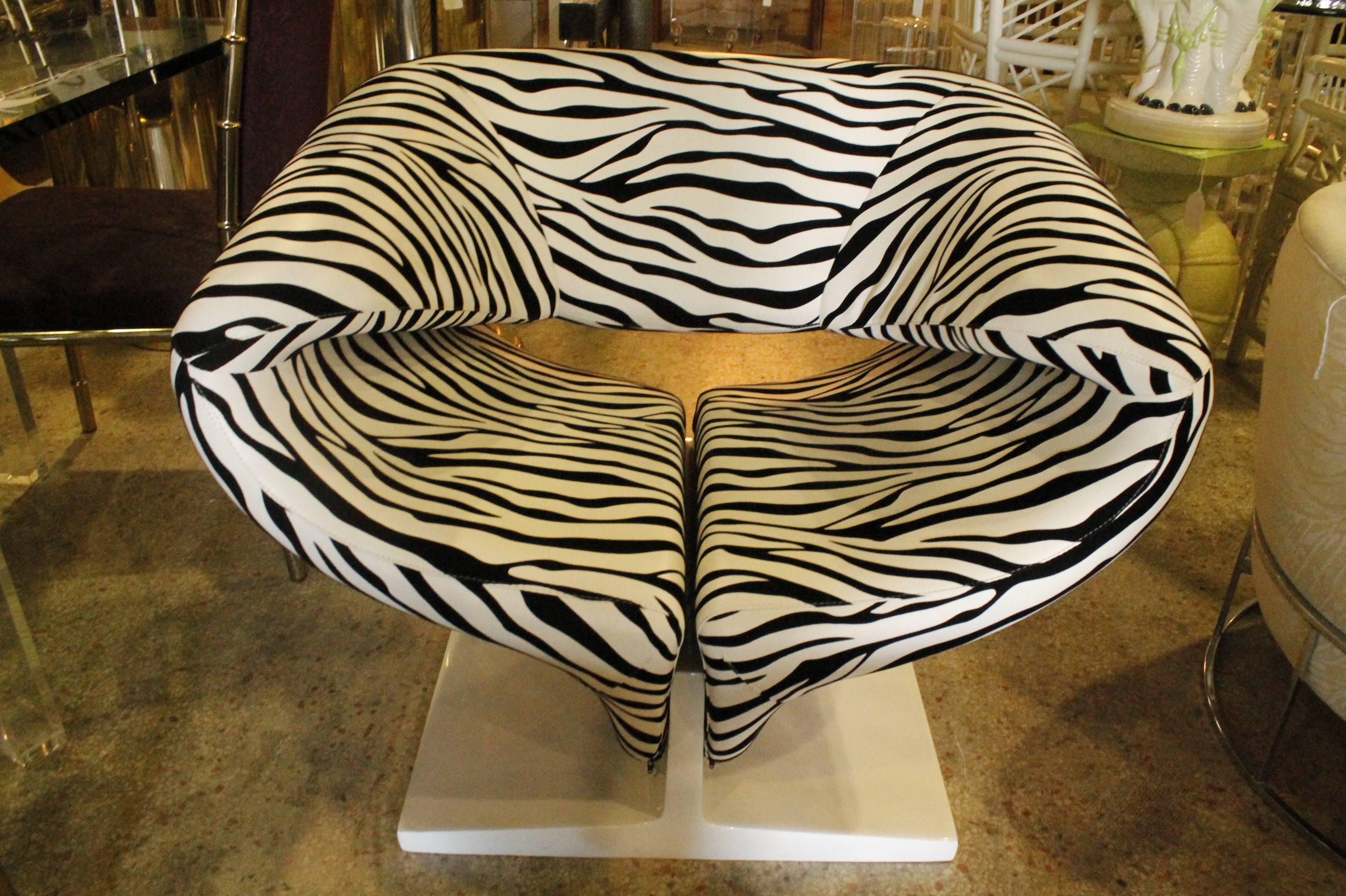 Vintage Pierre Paulin Ribbon Style Chair and Ottoman Footstool Zebra  In Excellent Condition In West Palm Beach, FL