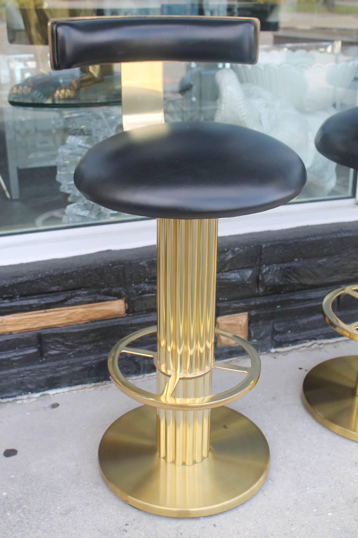 Vintage Set Four Swivel Brass Excalibur Barstools Bar Stools Design for Leisure In Good Condition In West Palm Beach, FL